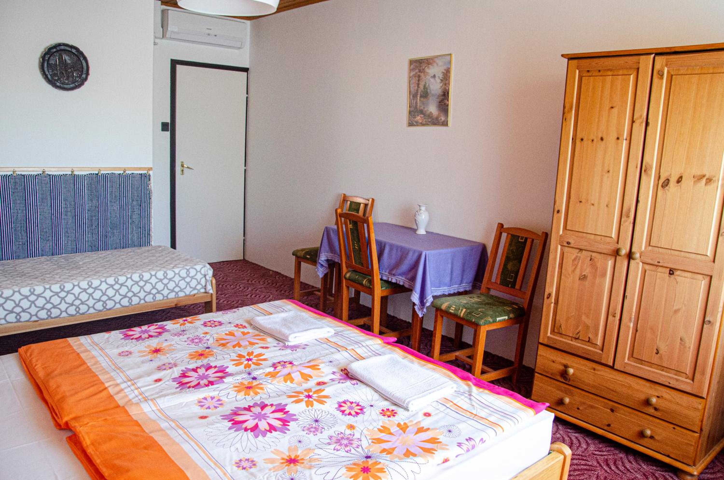 Triple Room with Mountain View photo 3