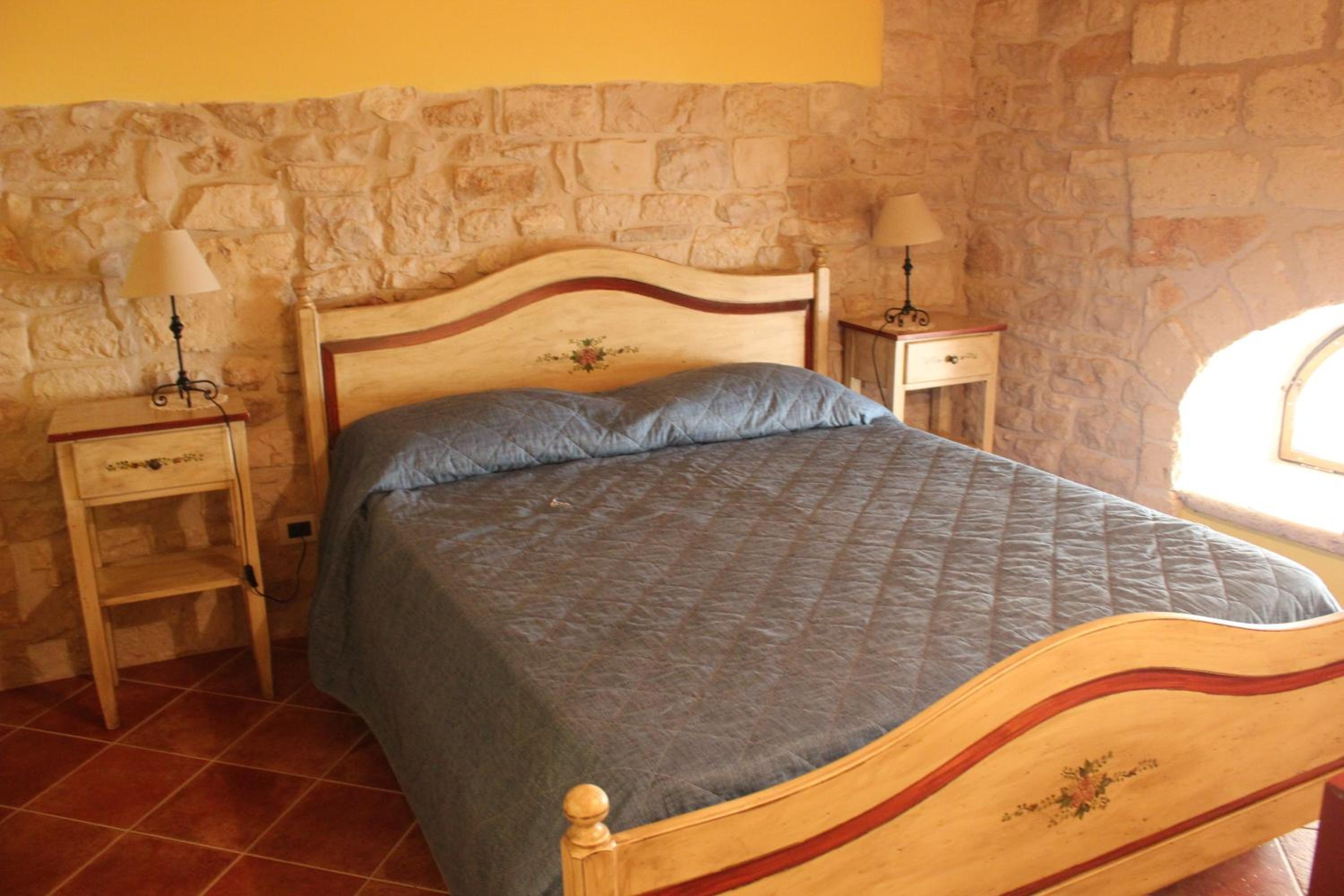 Maisonette photo 1