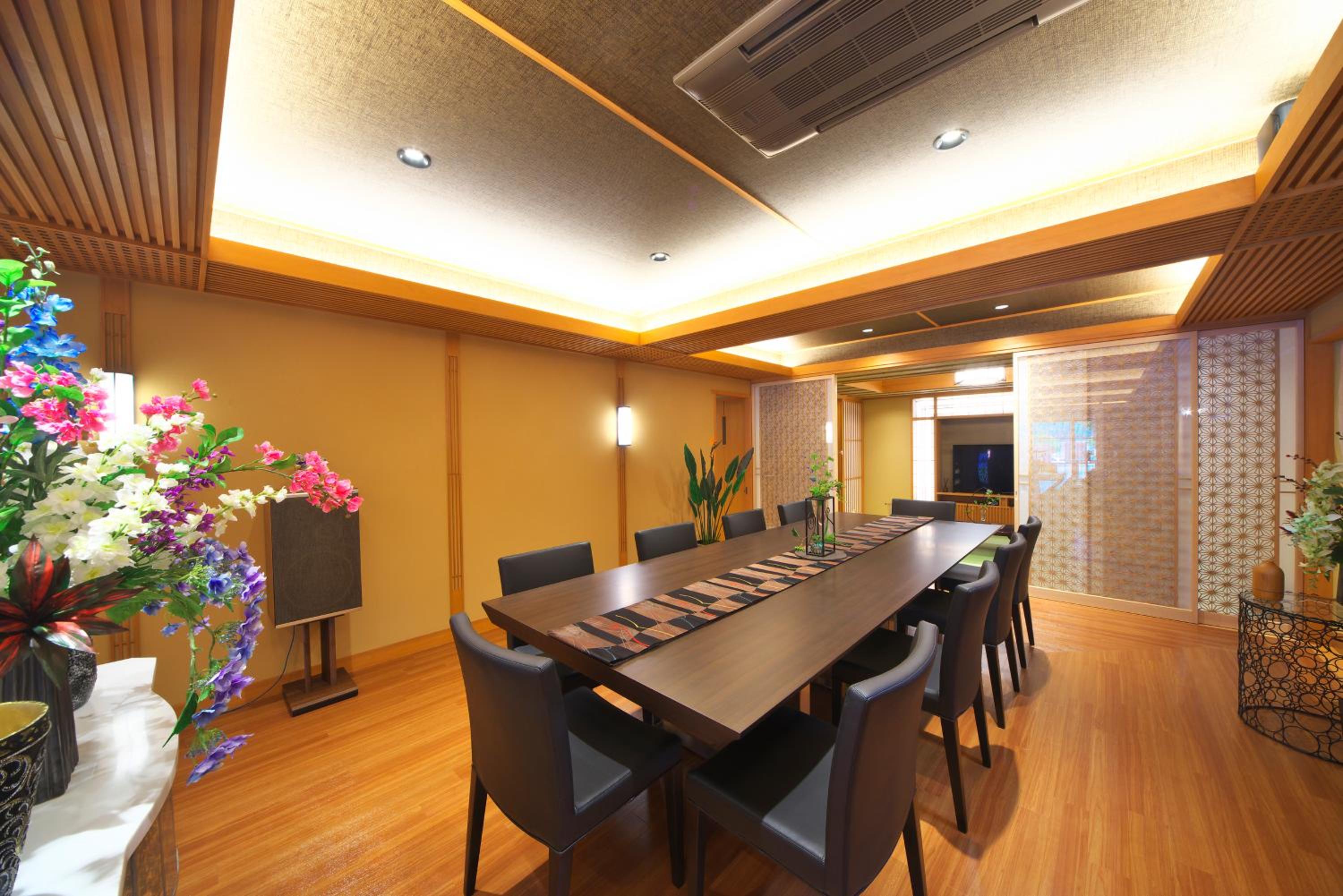 Premium Suite - Annex - No View - Photo 3