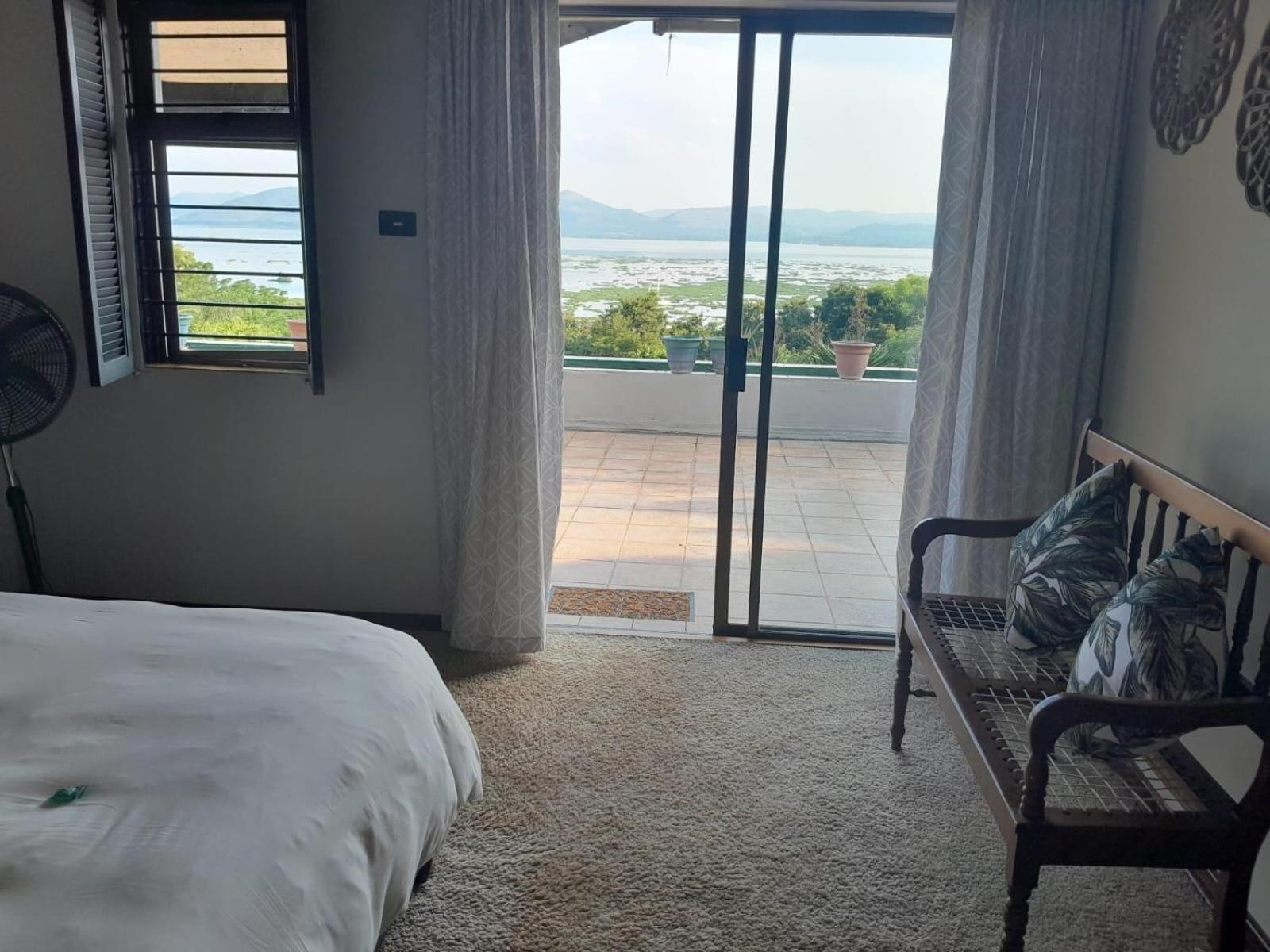 Comfort Queen Room photo 2