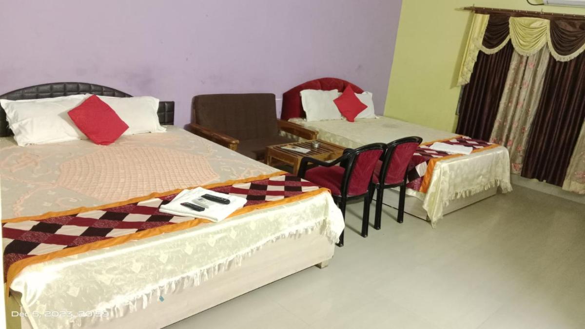 Deluxe Quadruple Room