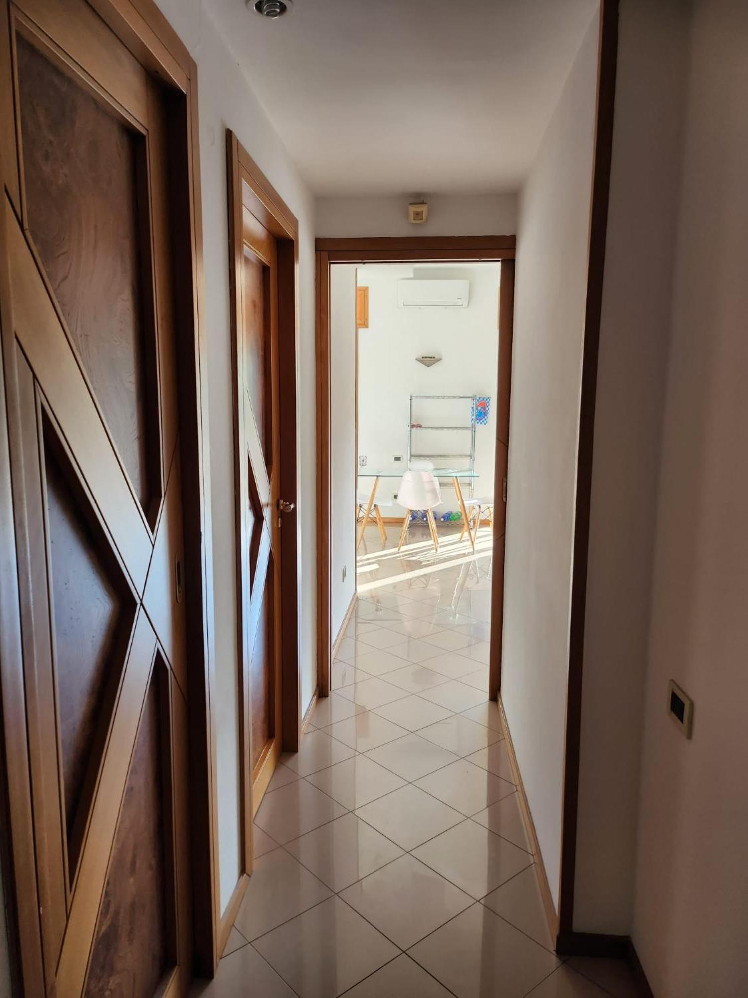 Double Room With Shared Bathroom - Annex