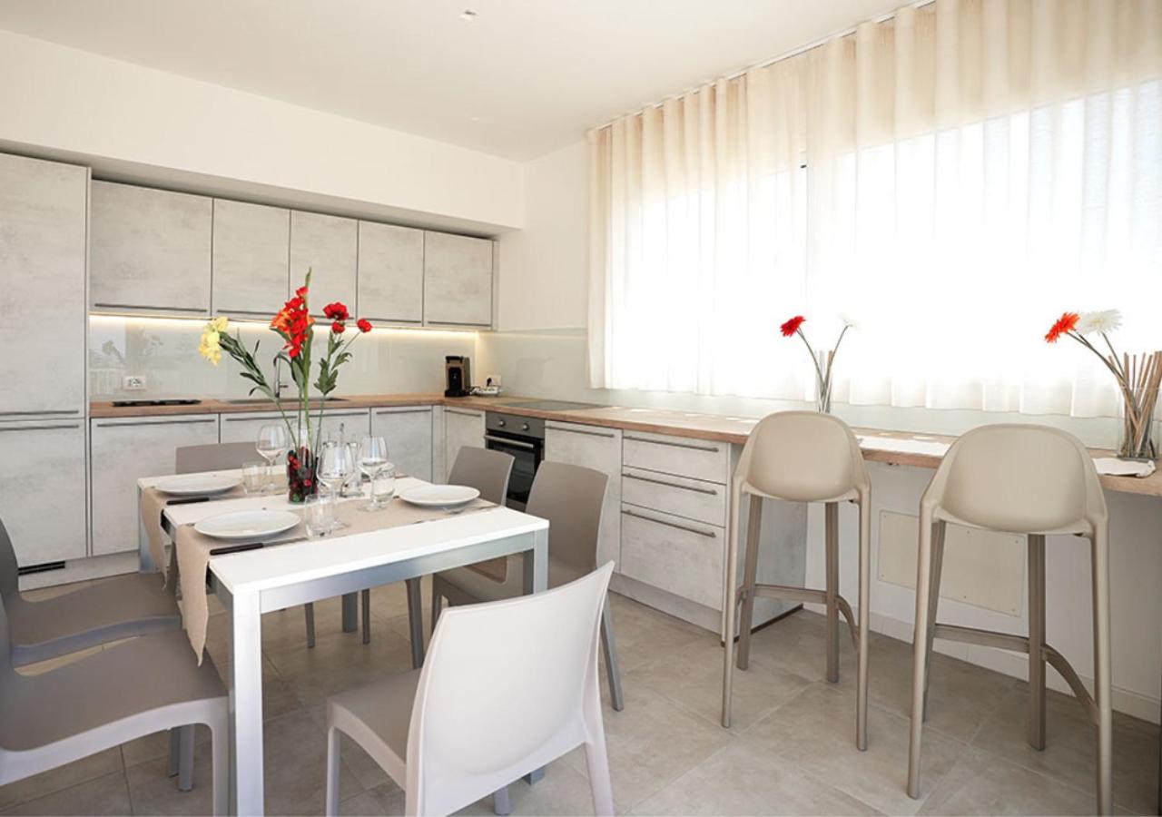Penthouse Apartment photo 2