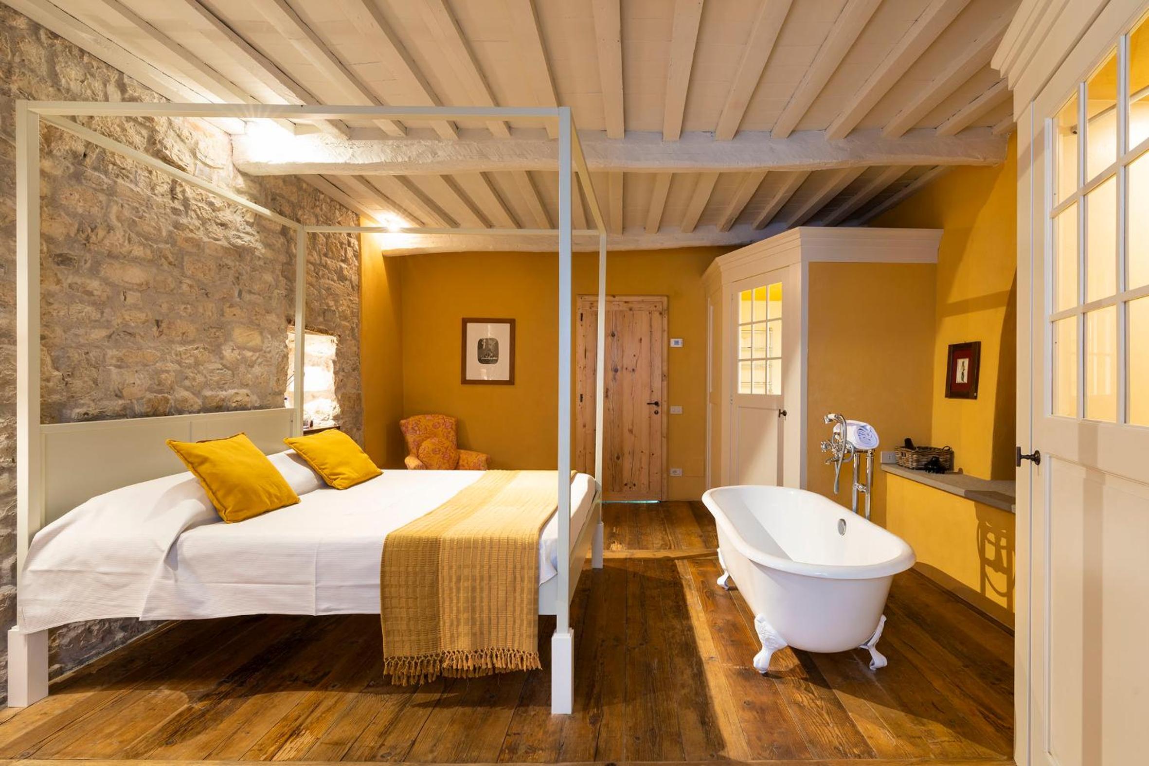 Superior Double or Twin Room - Photo 2