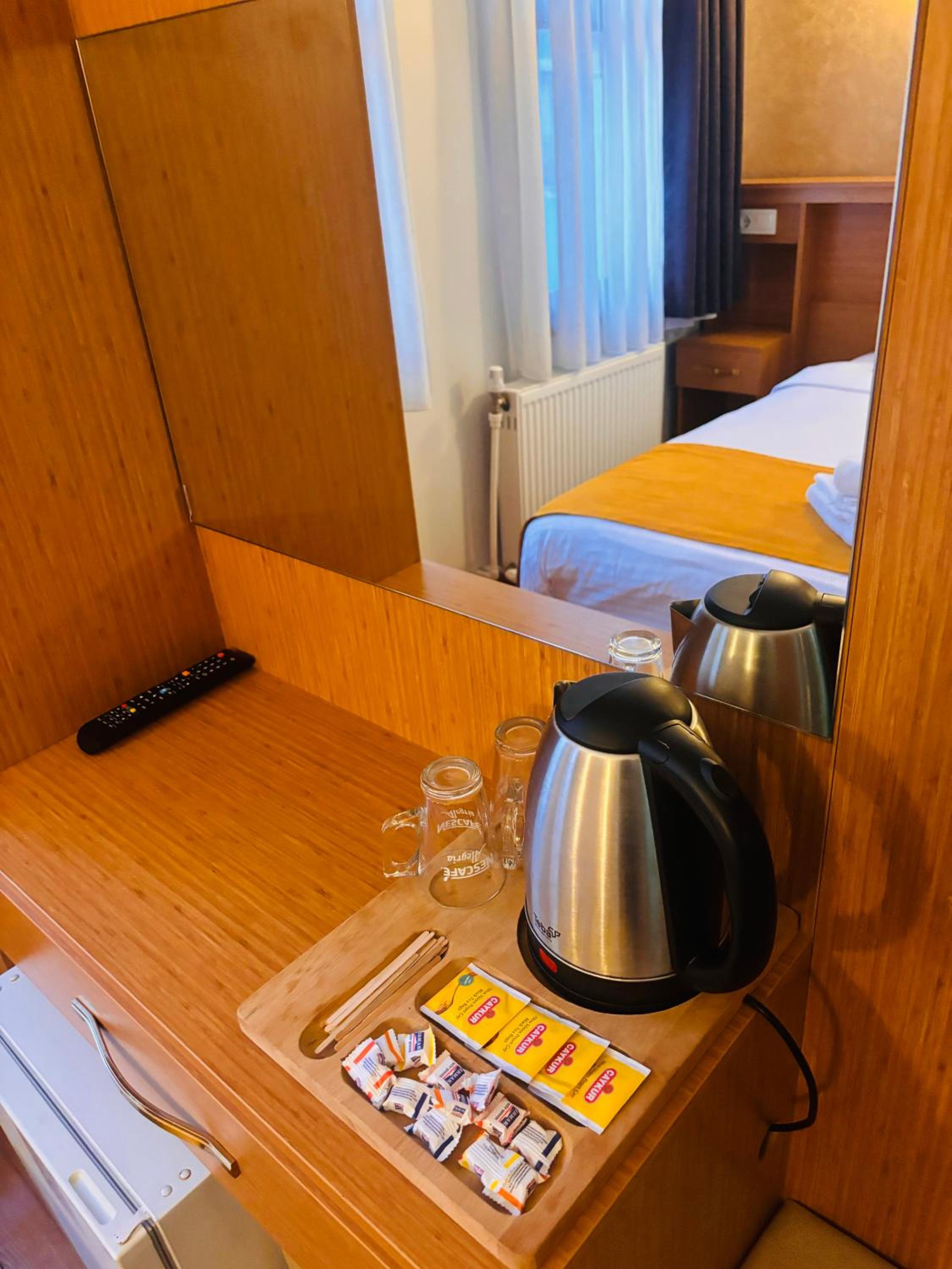 Standard Double Room photo 3