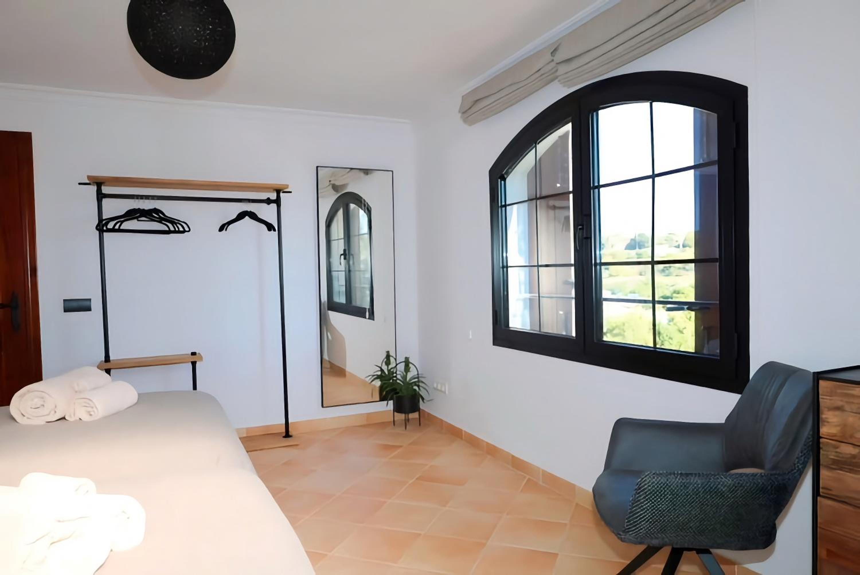 Deluxe Double or Twin Room with Garden View photo 2