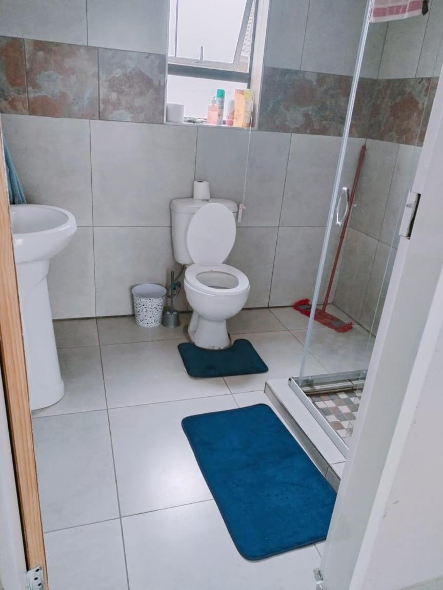 Double Room With Private Bathroom photo 1