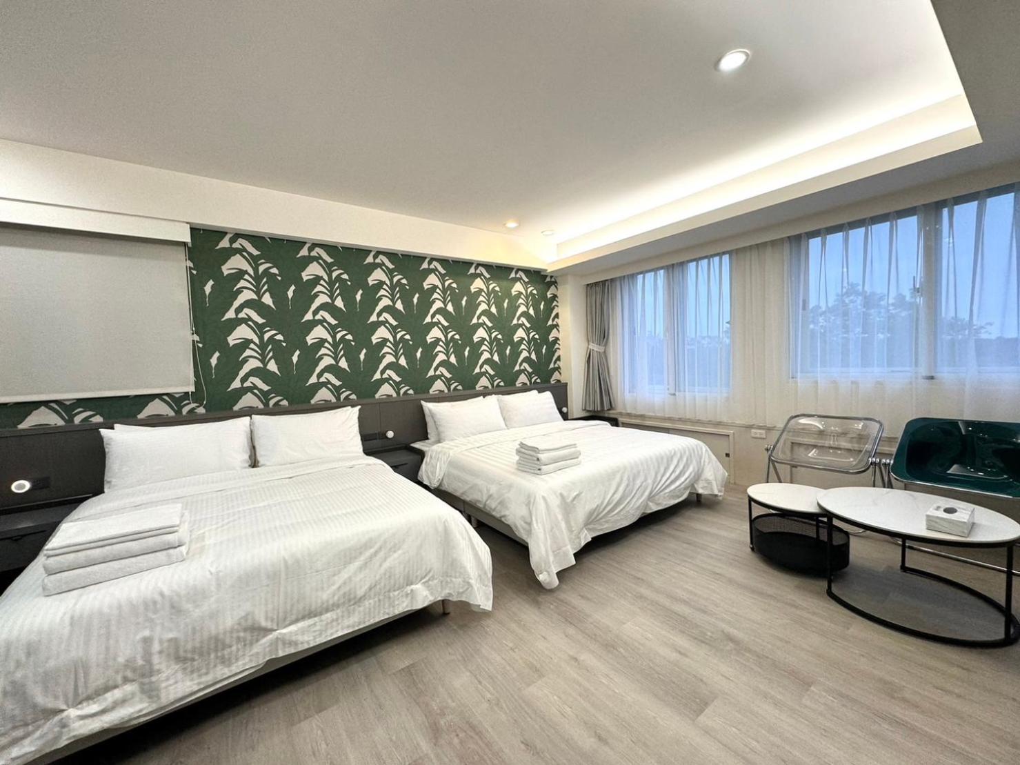 Deluxe Quadruple Room photo 2