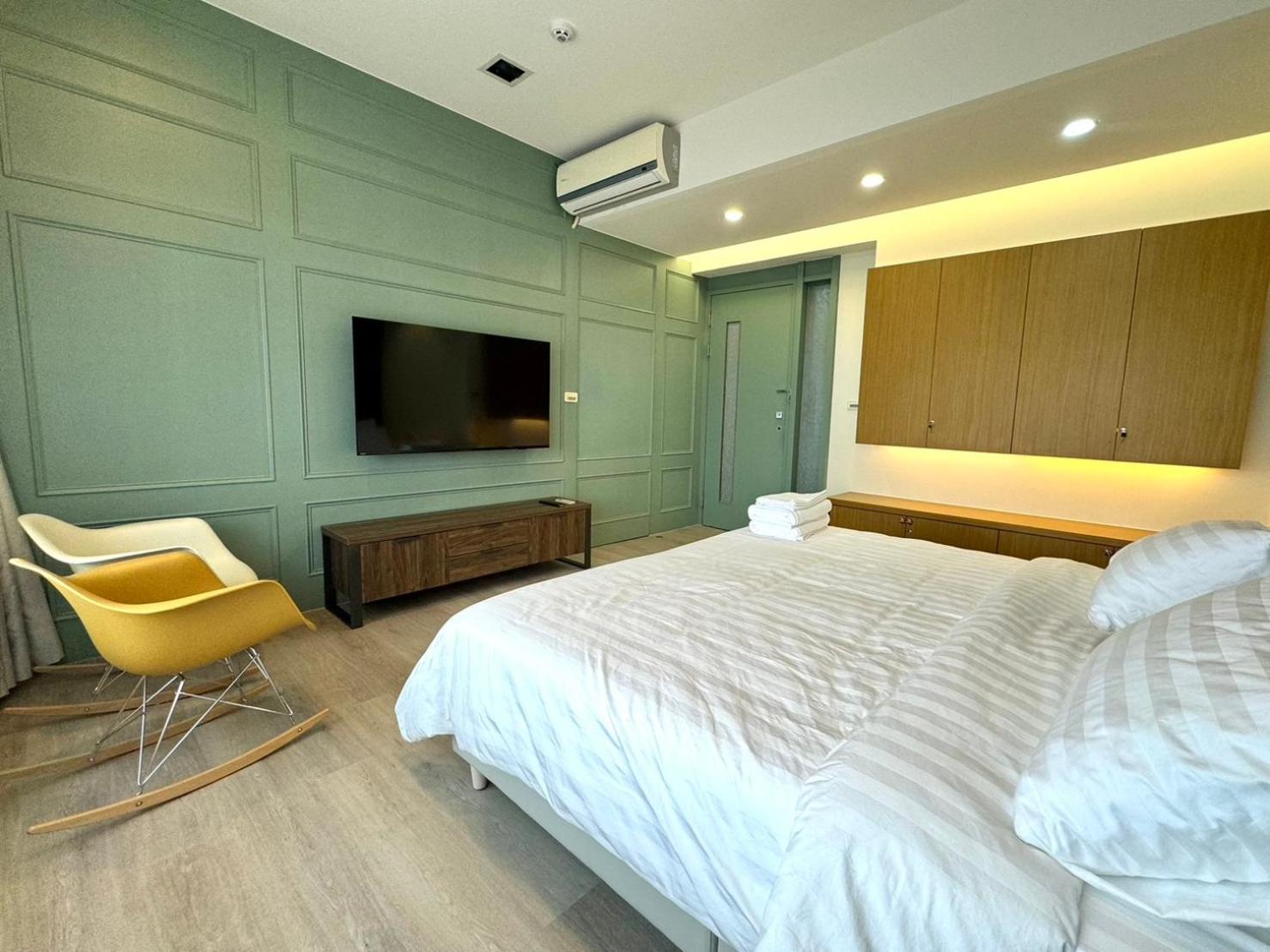 Deluxe Double Room with Bath photo 3