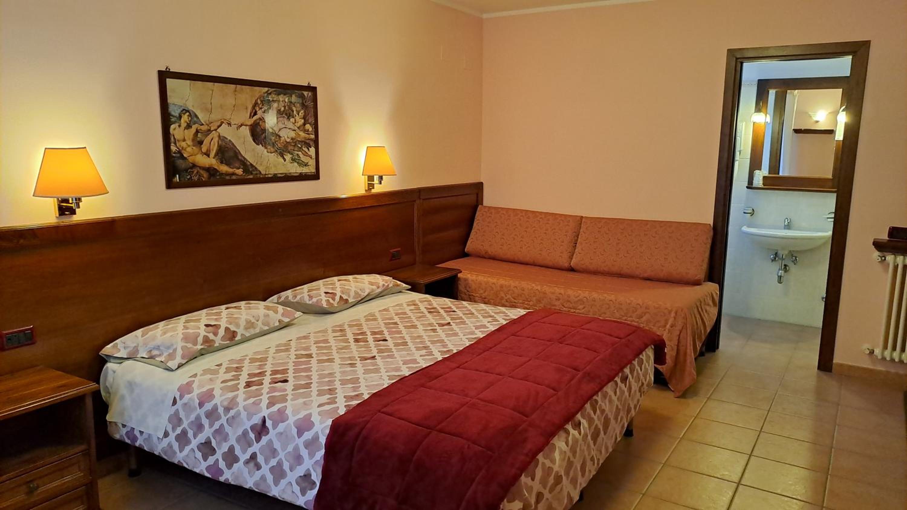 Triple Room photo 1