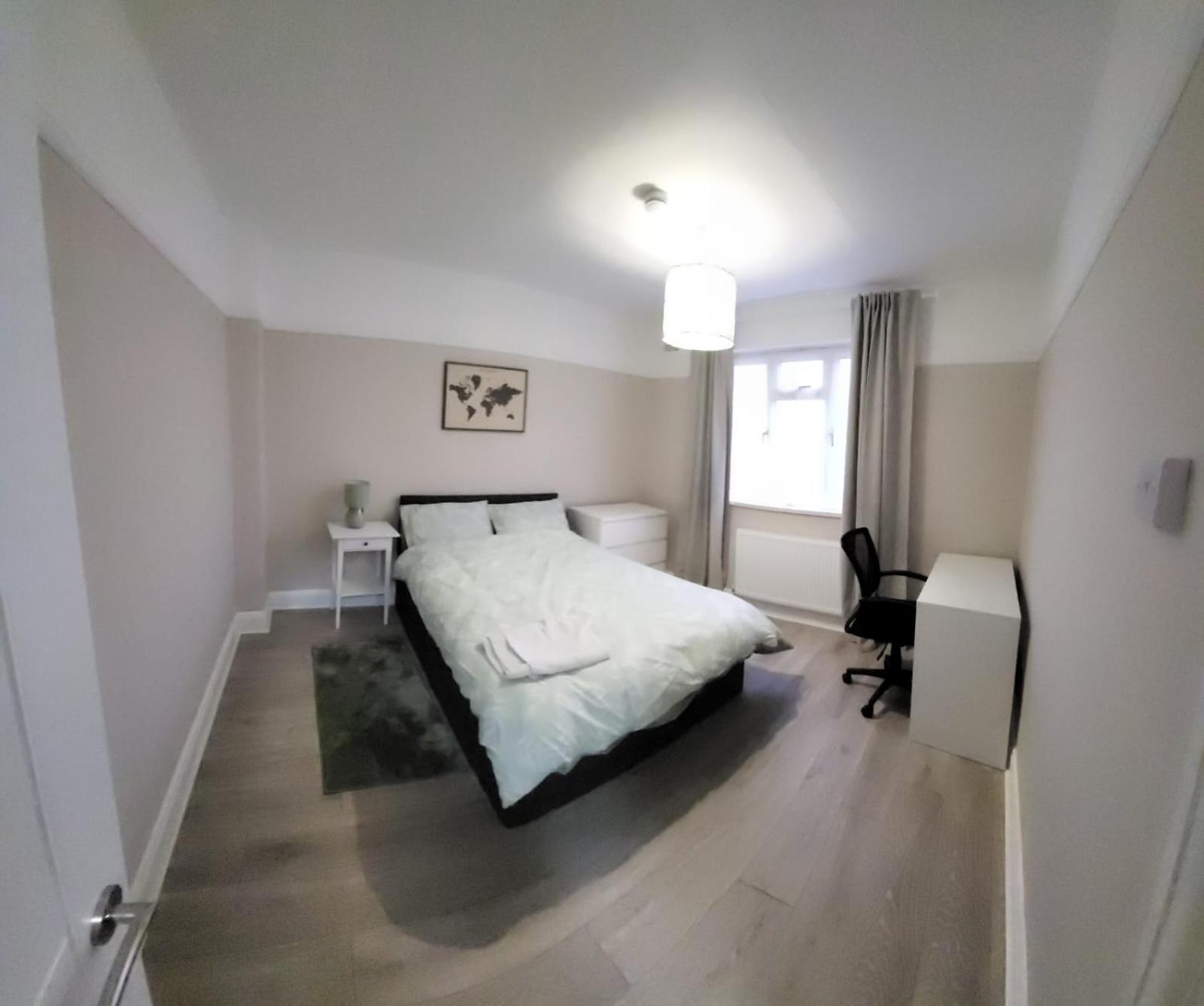 Apartment photo 1