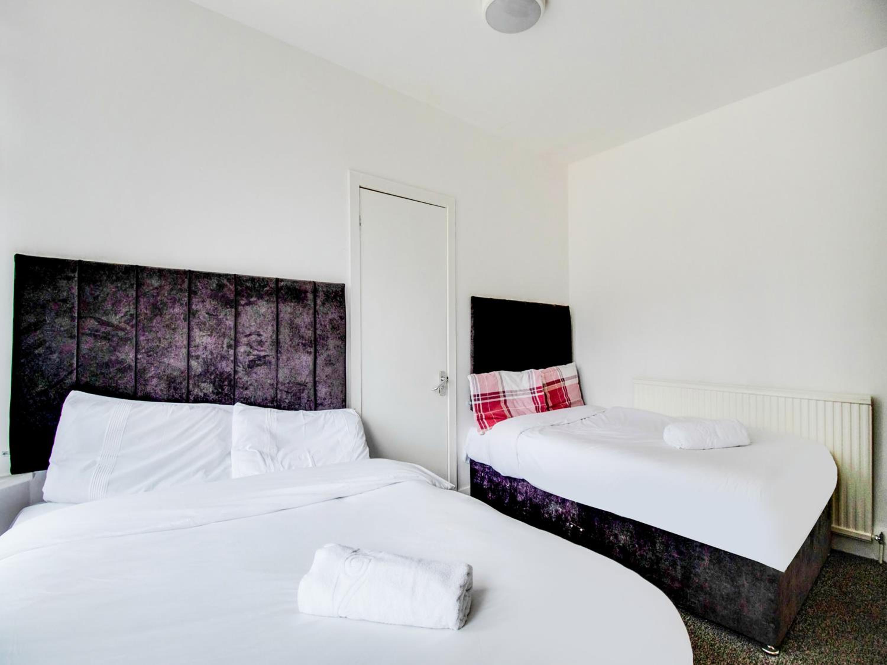 Standard Double Room With Shared Bathroom photo 3