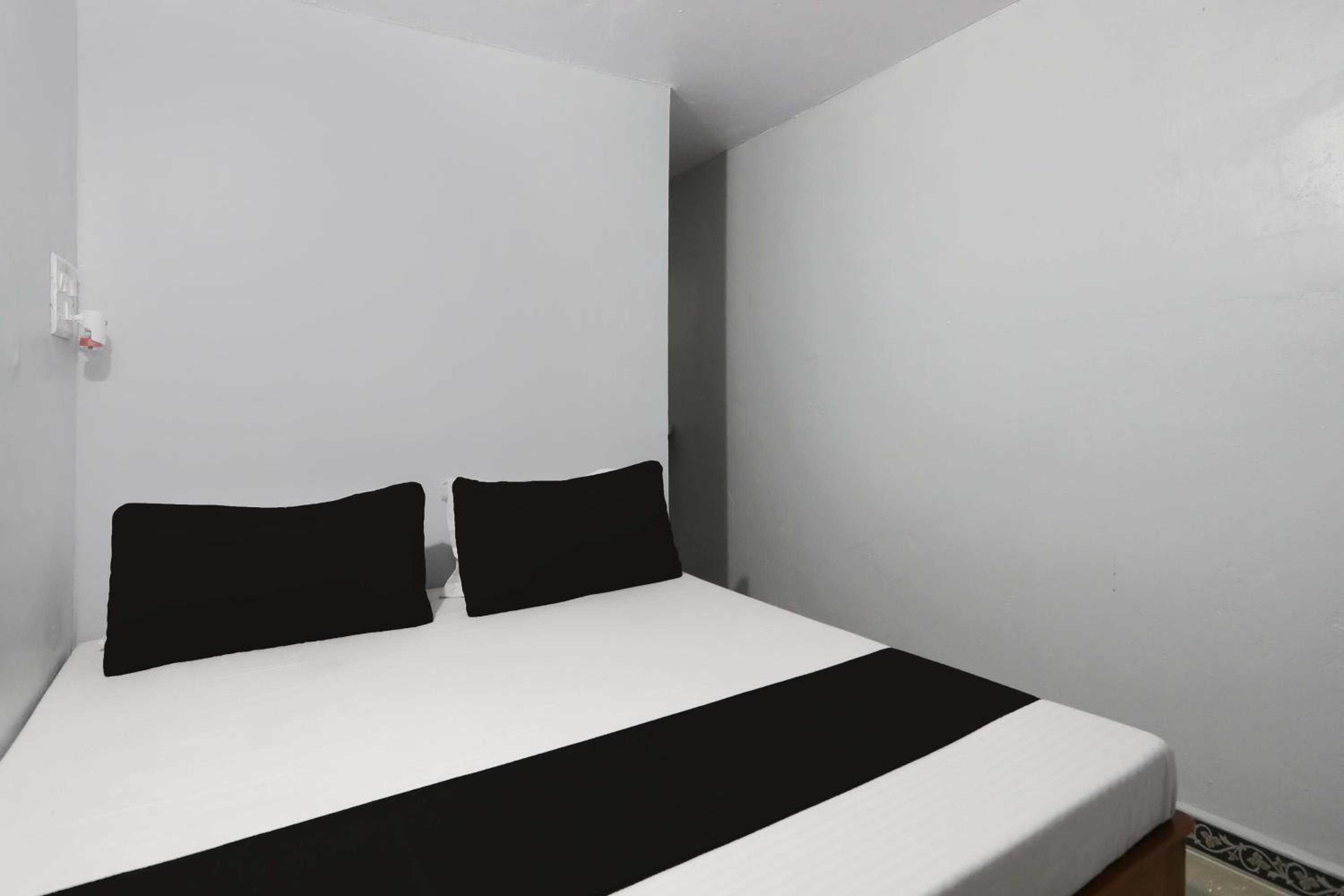 Classic Triple Room photo 3