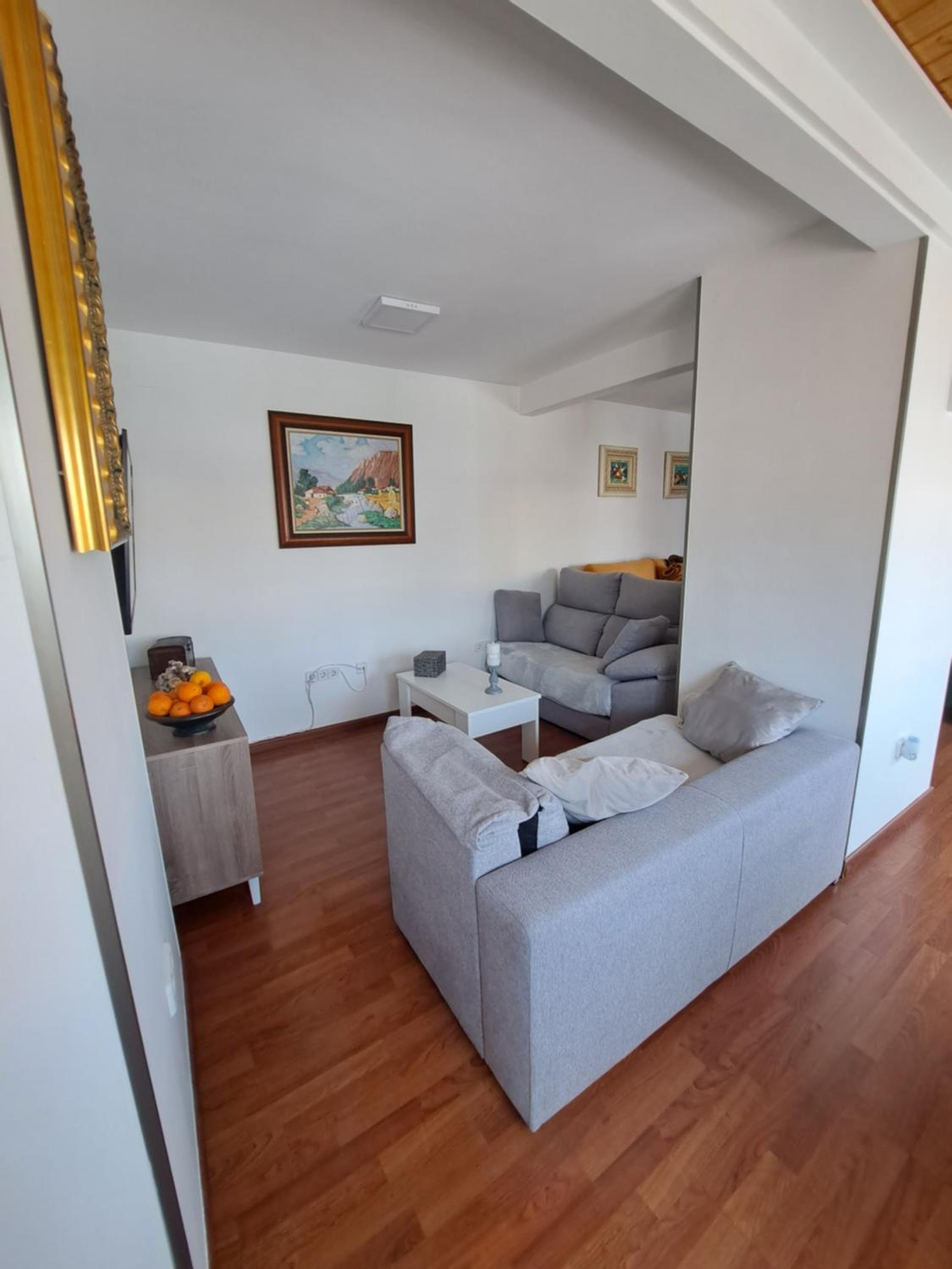One-Bedroom Apartment photo 3