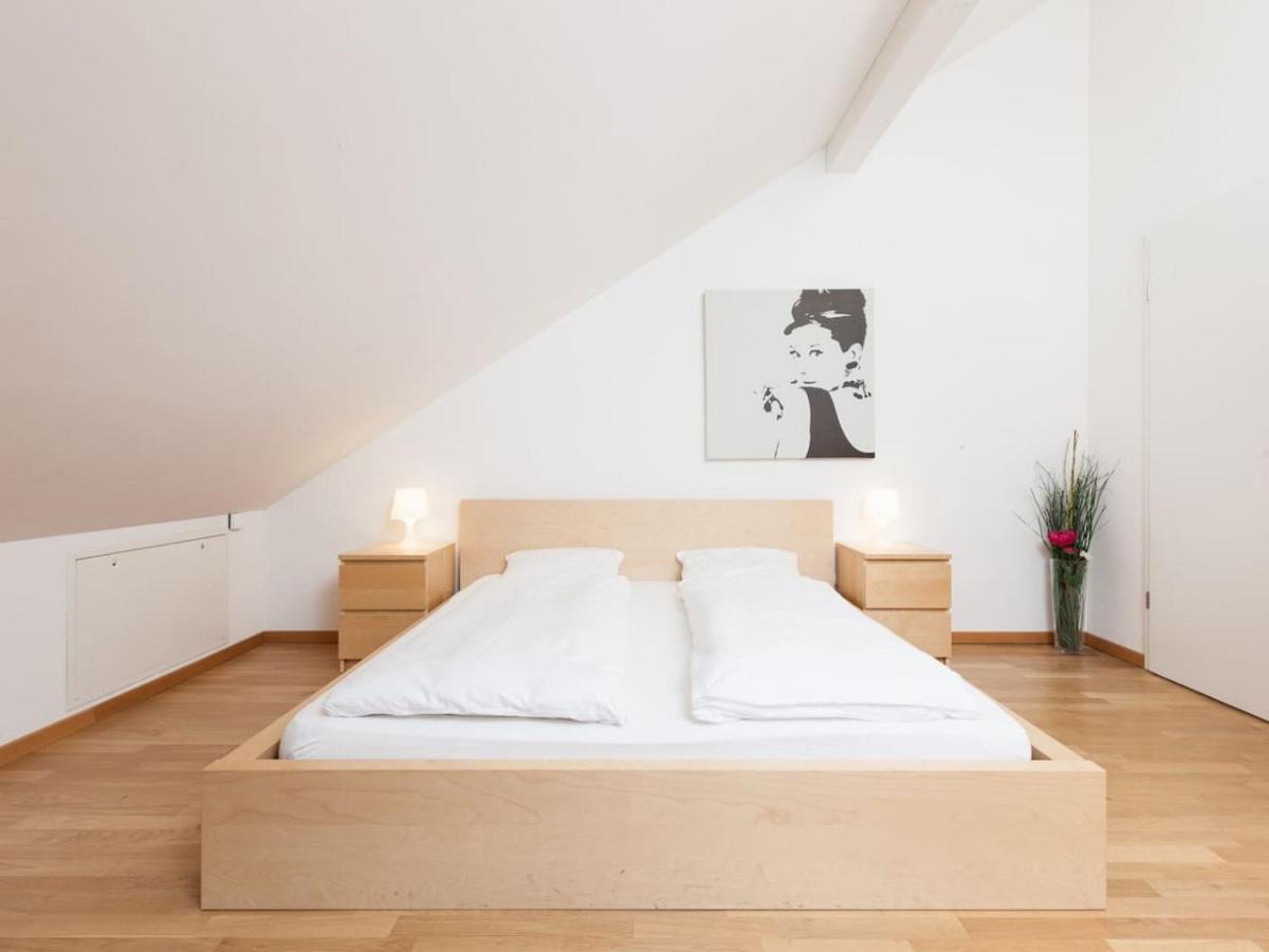 Apartment photo 2