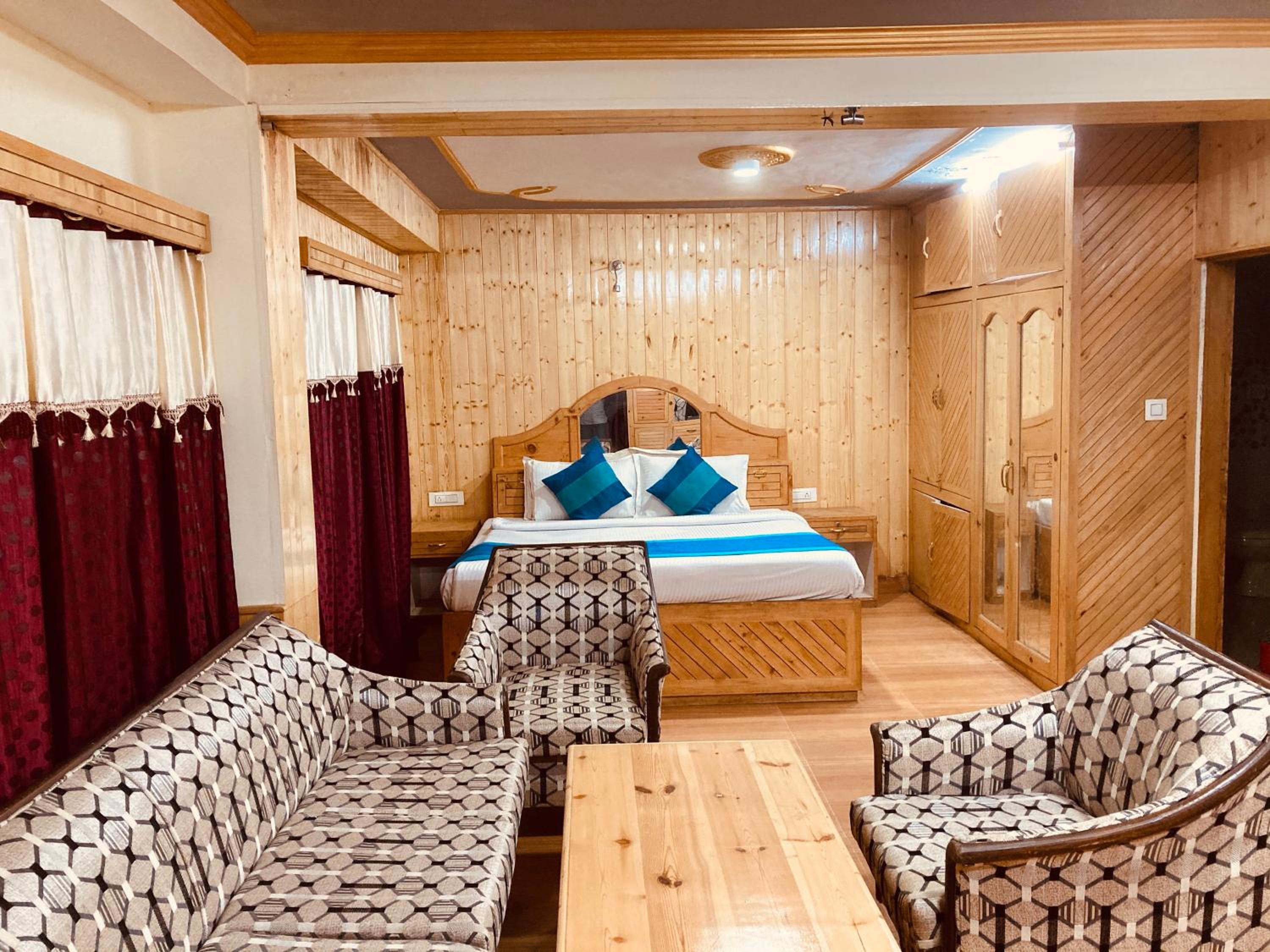 One-Bedroom Cottage