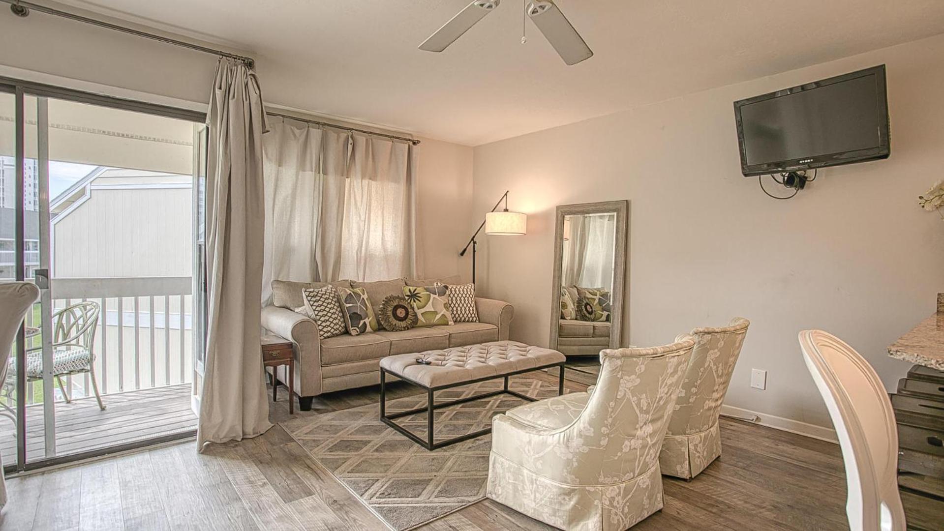 One-Bedroom House photo 1