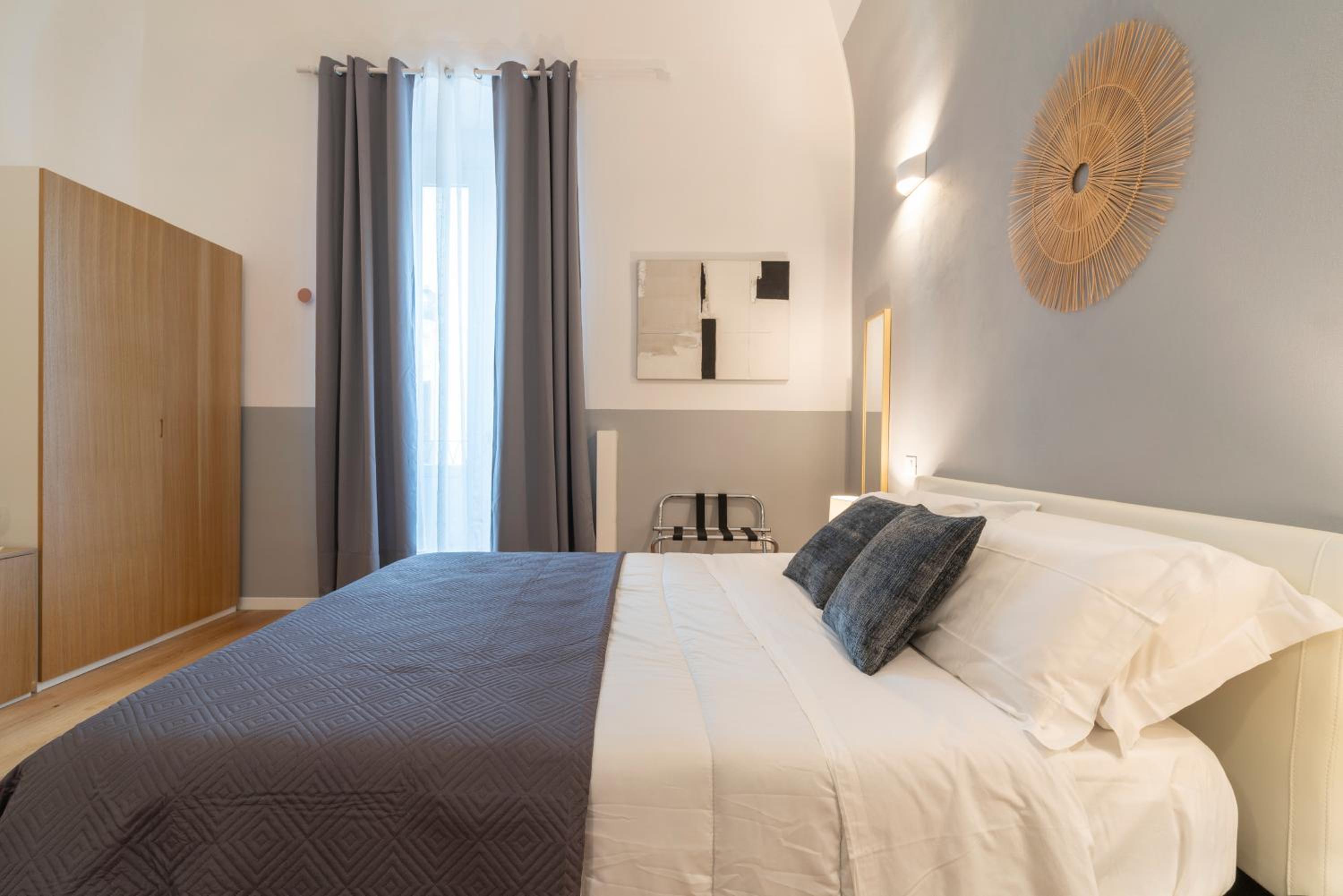 Deluxe Room - Photo 1
