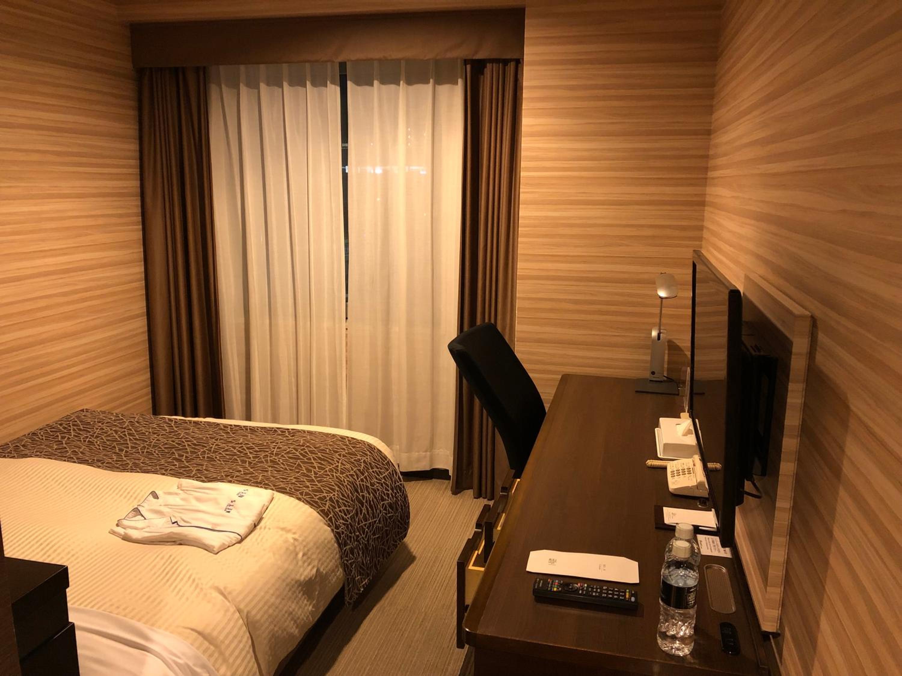 Superior Double Room With Small Double Bed - Non-Smoking