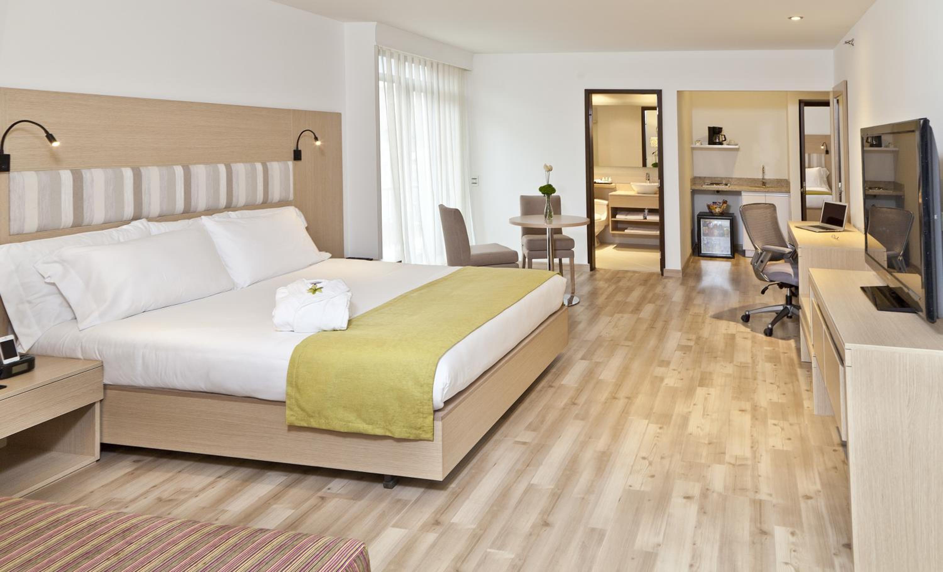 Junior Suite - Photo 26