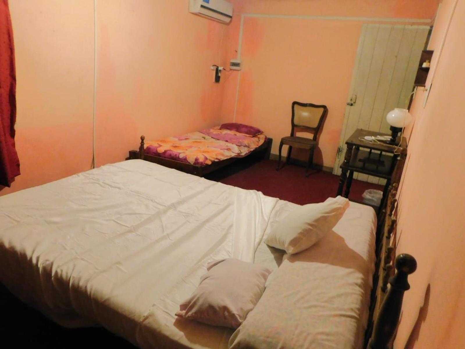 One-Bedroom House photo 1