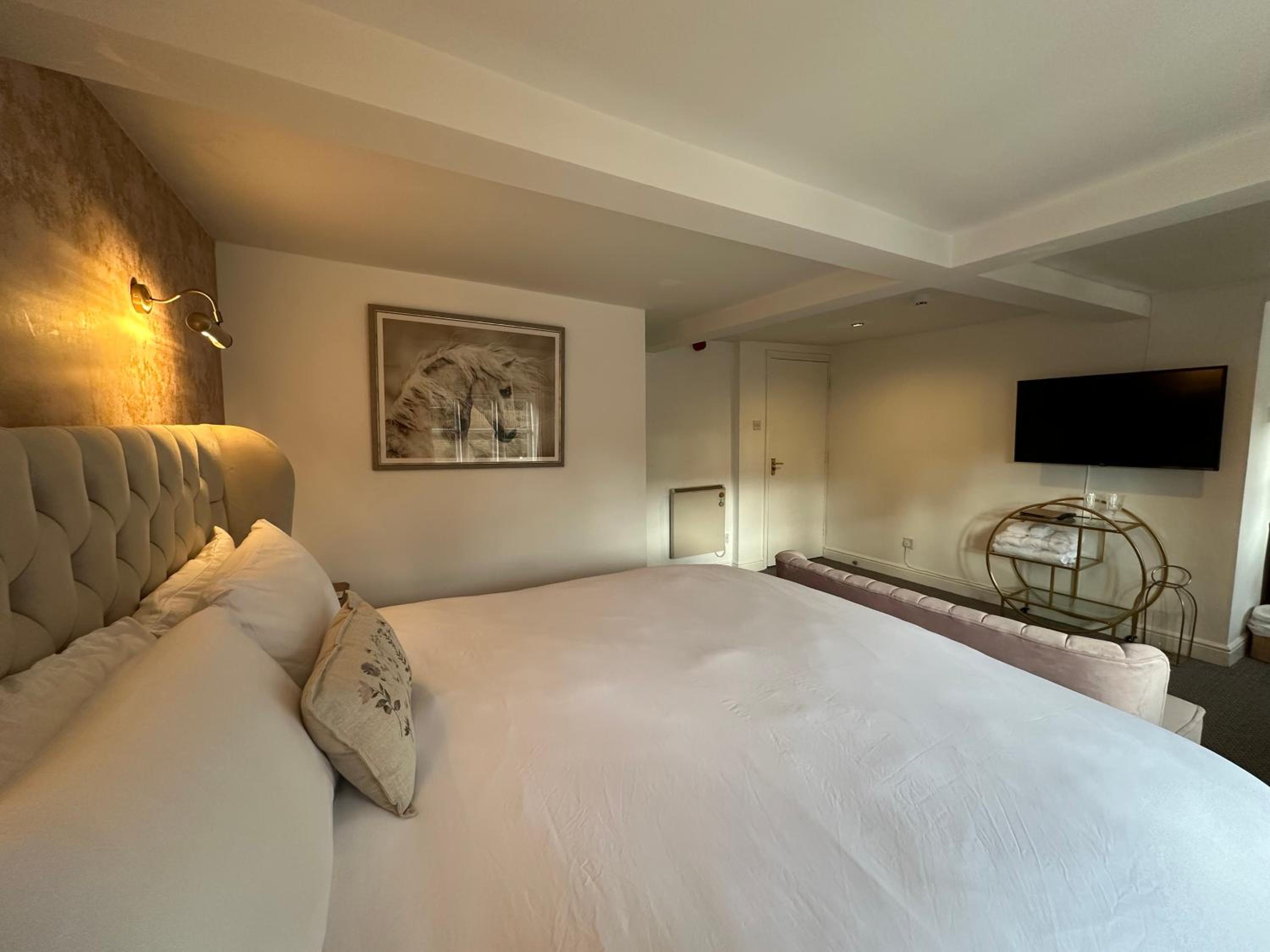 Superior King Room photo 2