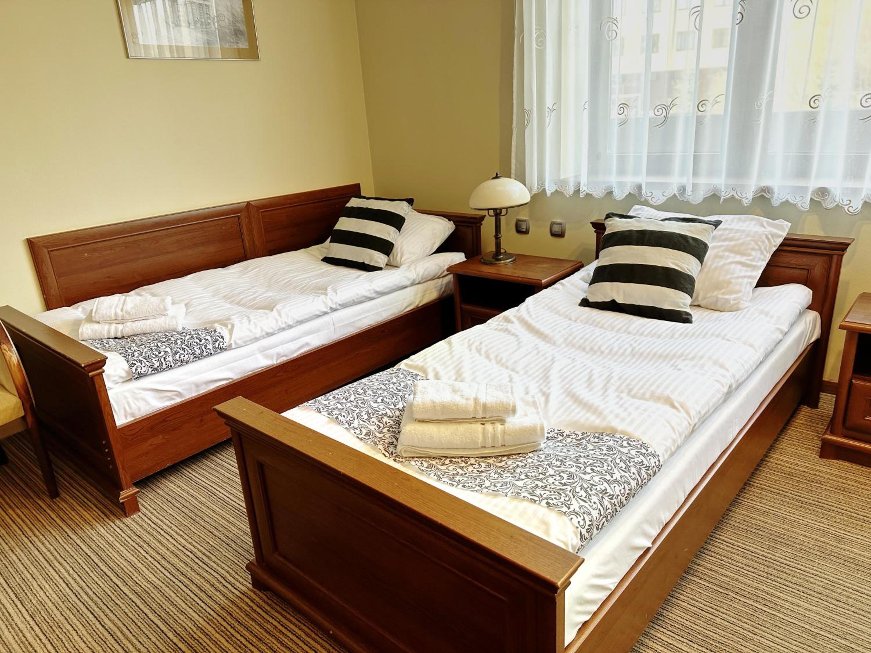 Deluxe Twin Room photo 3