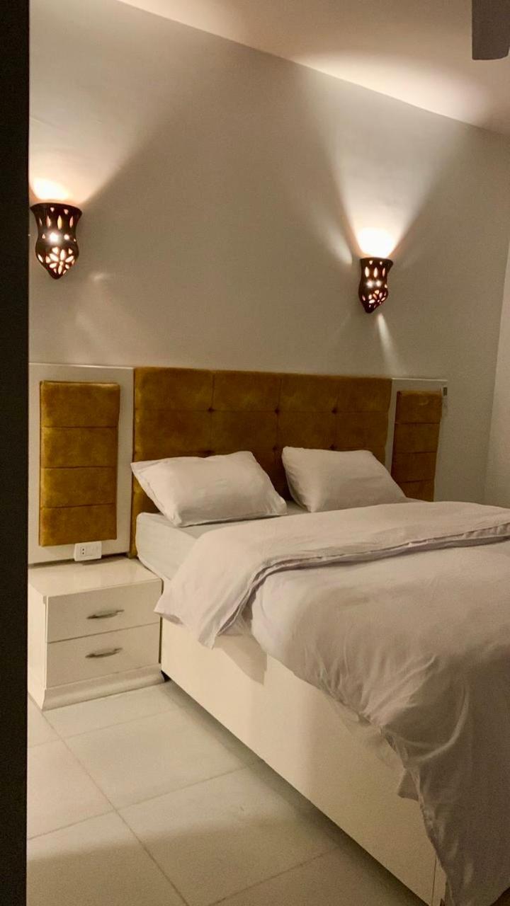 Double Room with Balcony - Photo 1