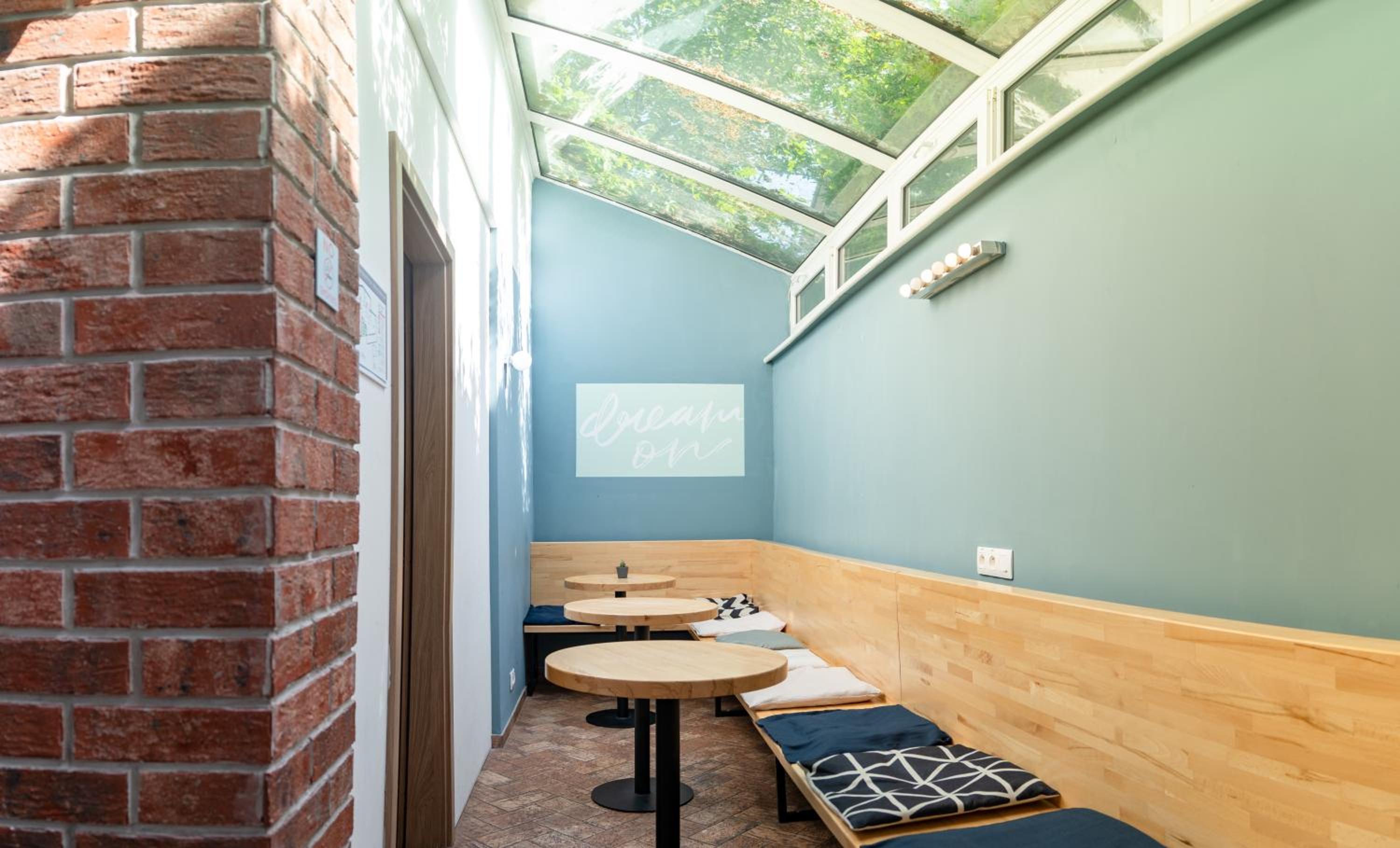 Bed in 6-Bed Male Dorm Shared Bathroom