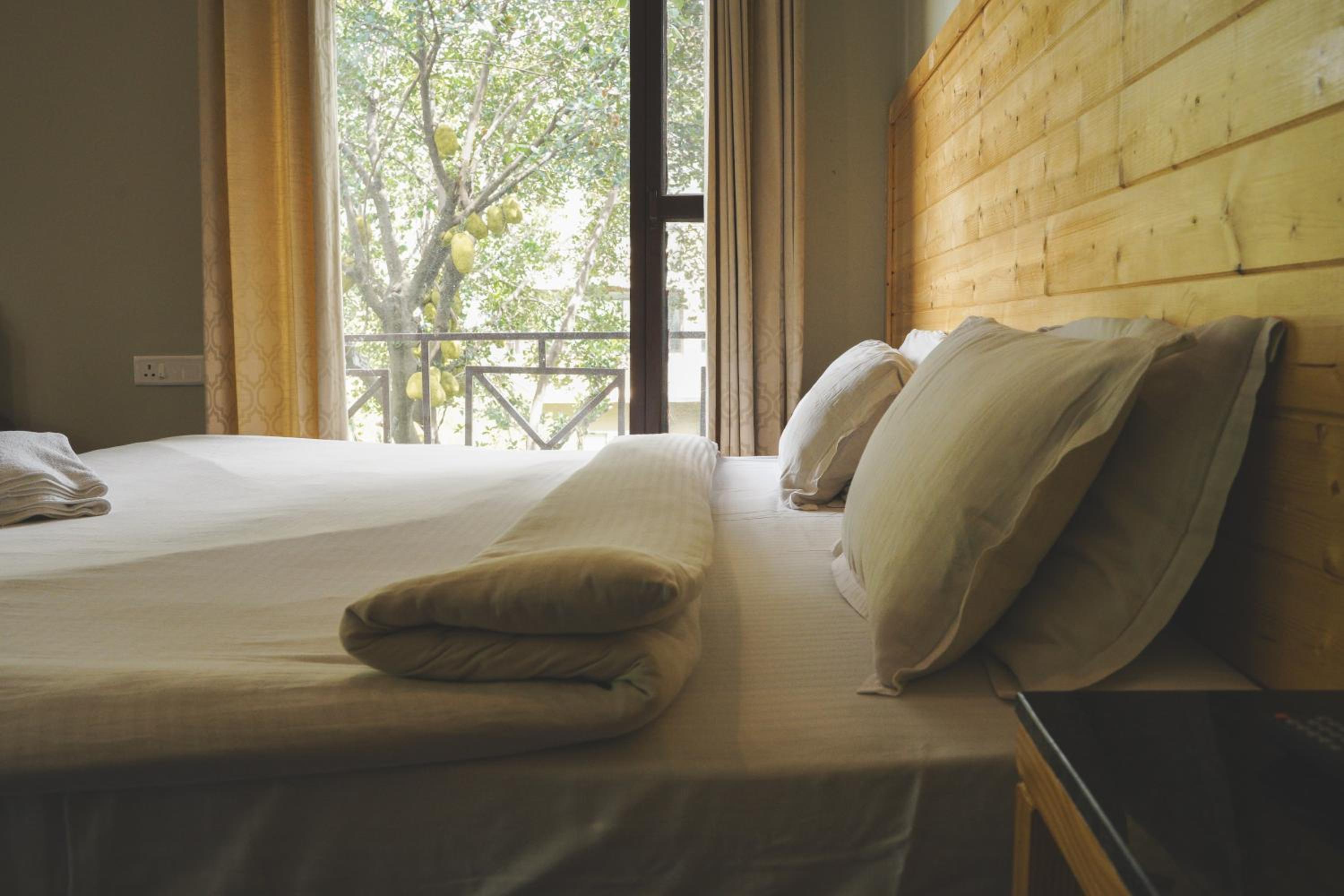 Cottage Room - Photo 7