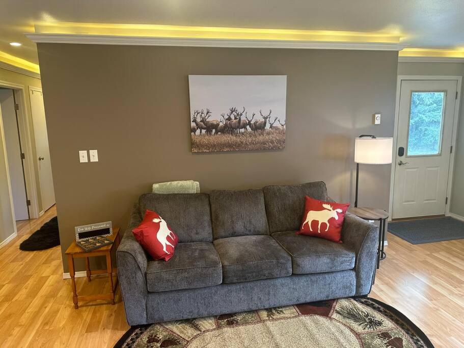 Three-Bedroom House photo 1