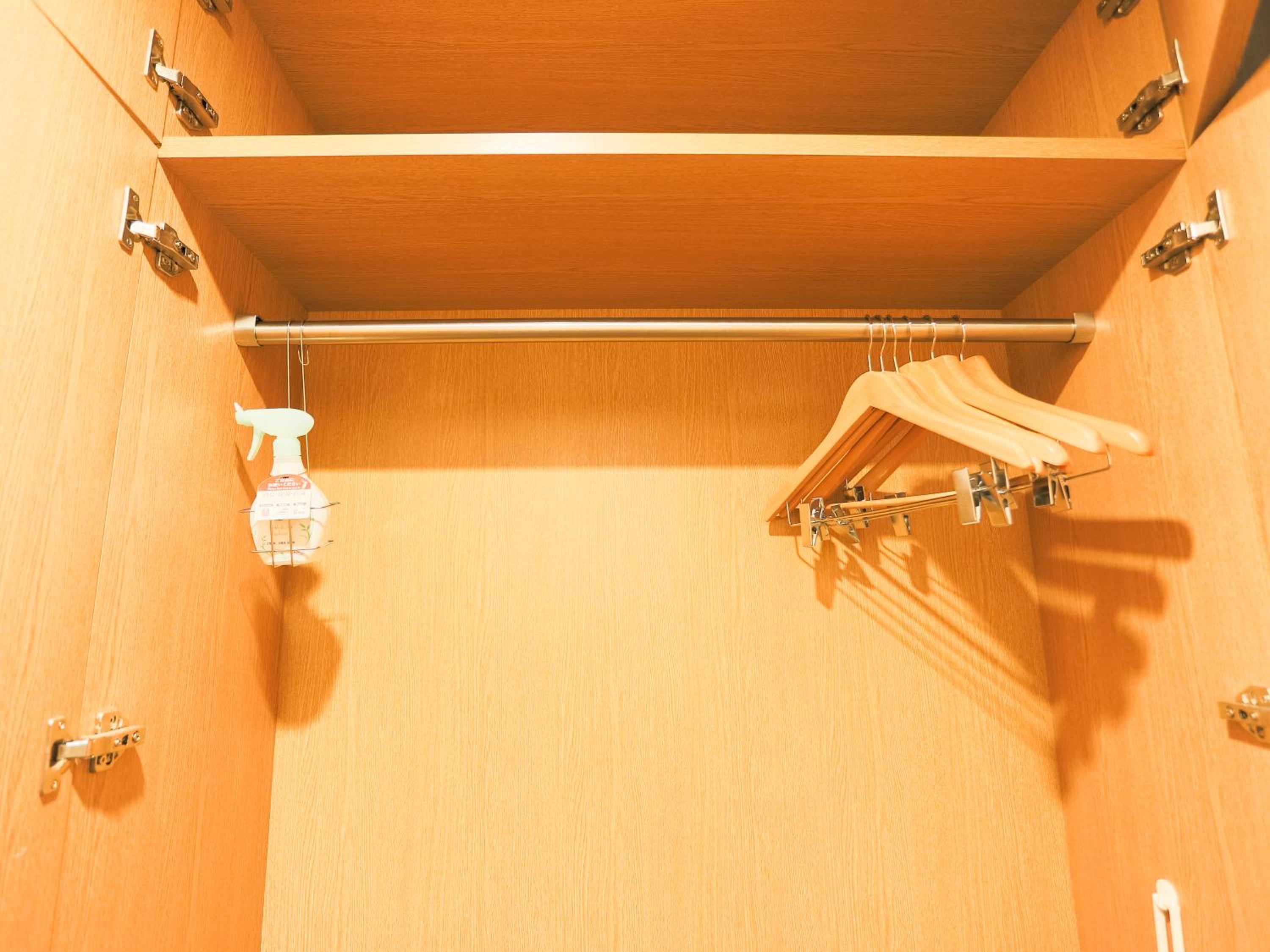 Twin Room - Non-Smoking - Photo 7