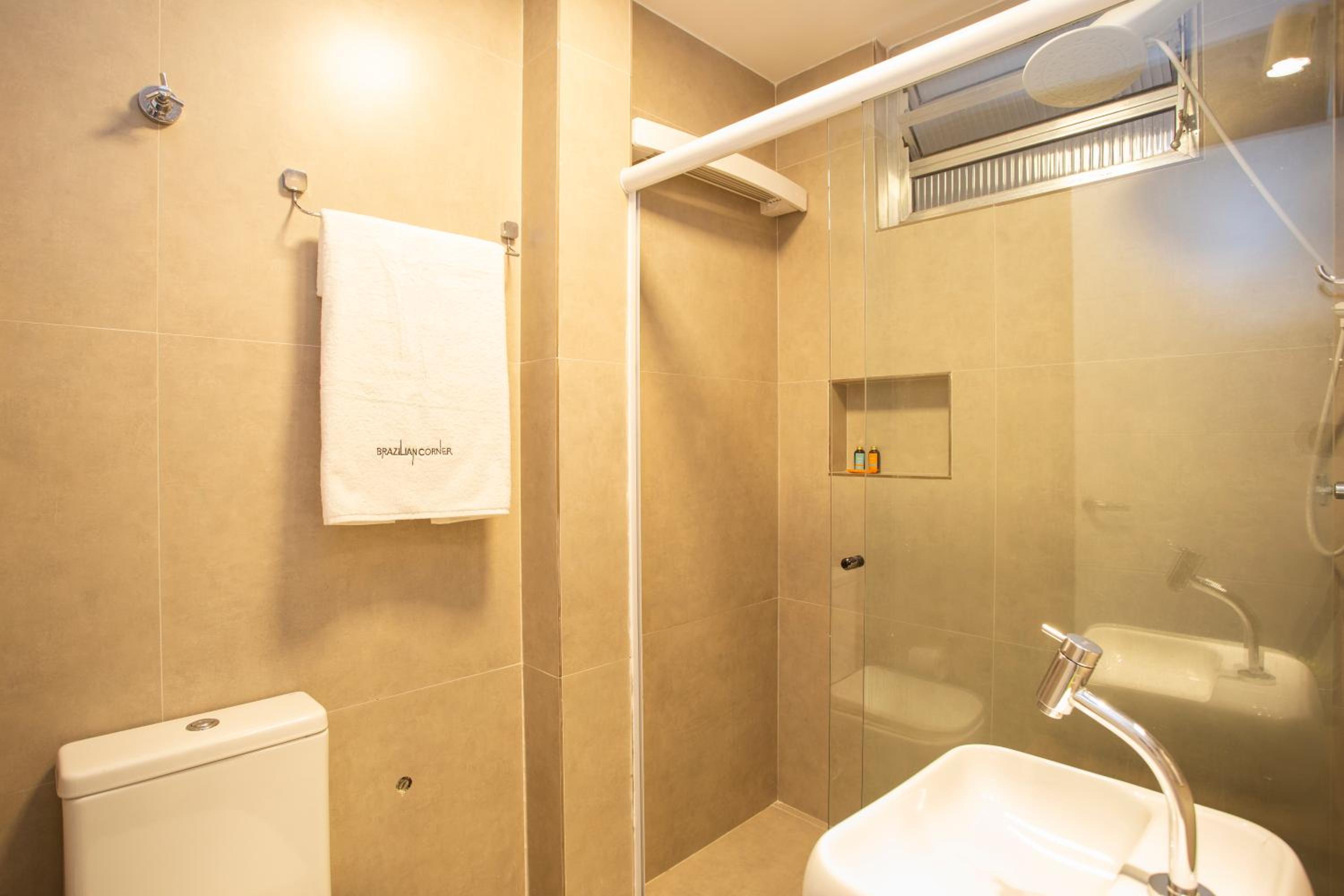 Studio Apartment - Photo 3