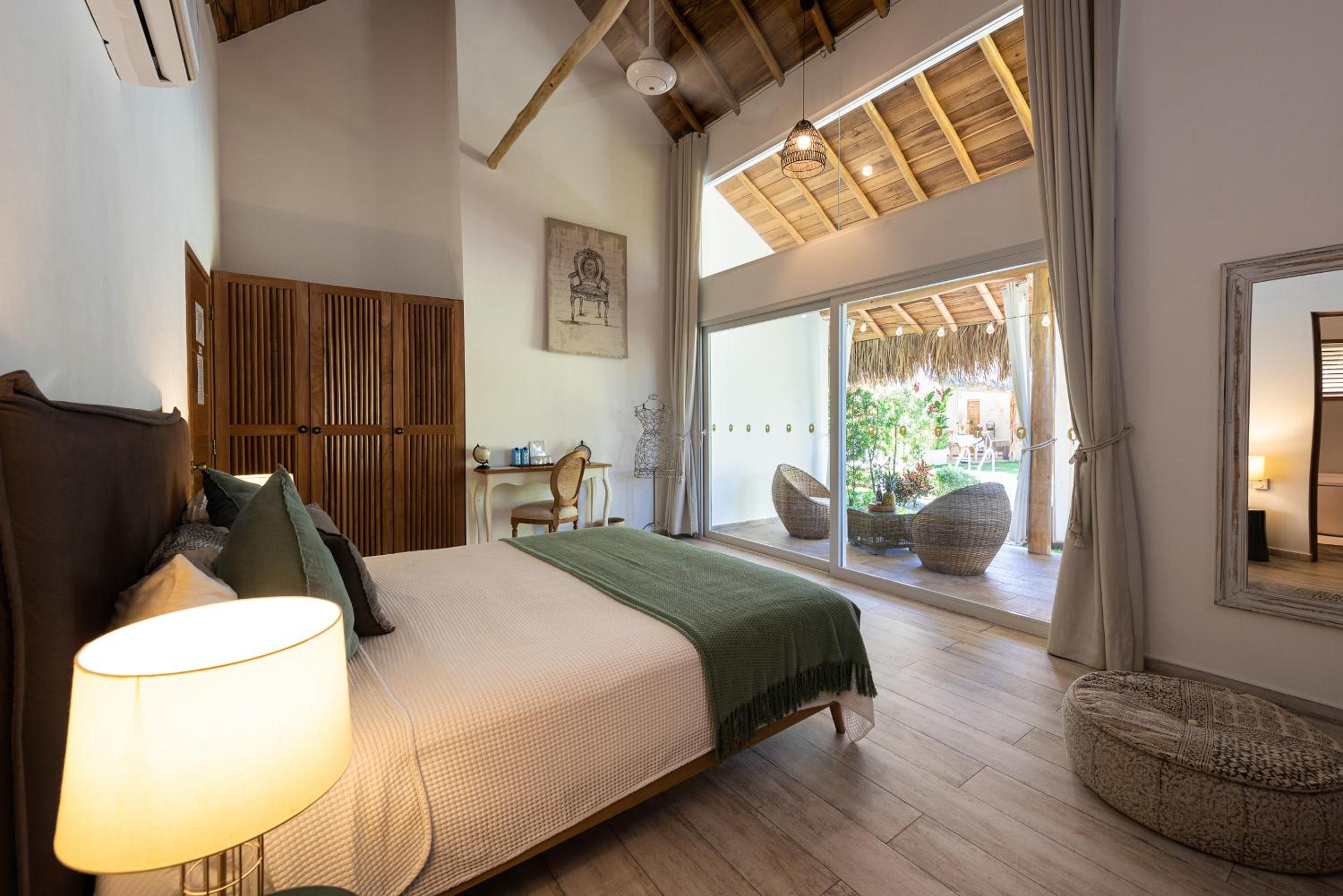 Deluxe Double Room with Bath