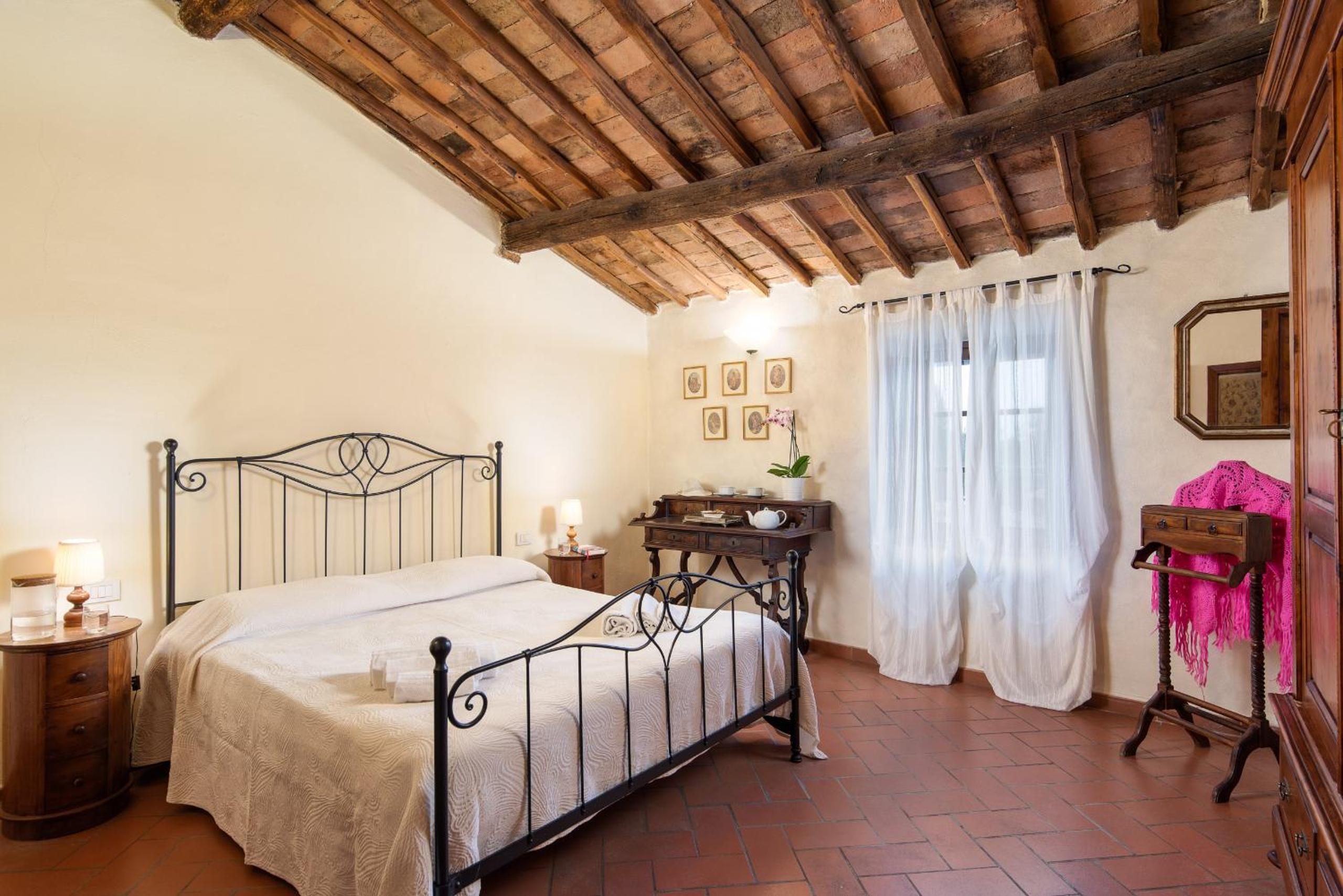 Two-Bedroom House with Terrace