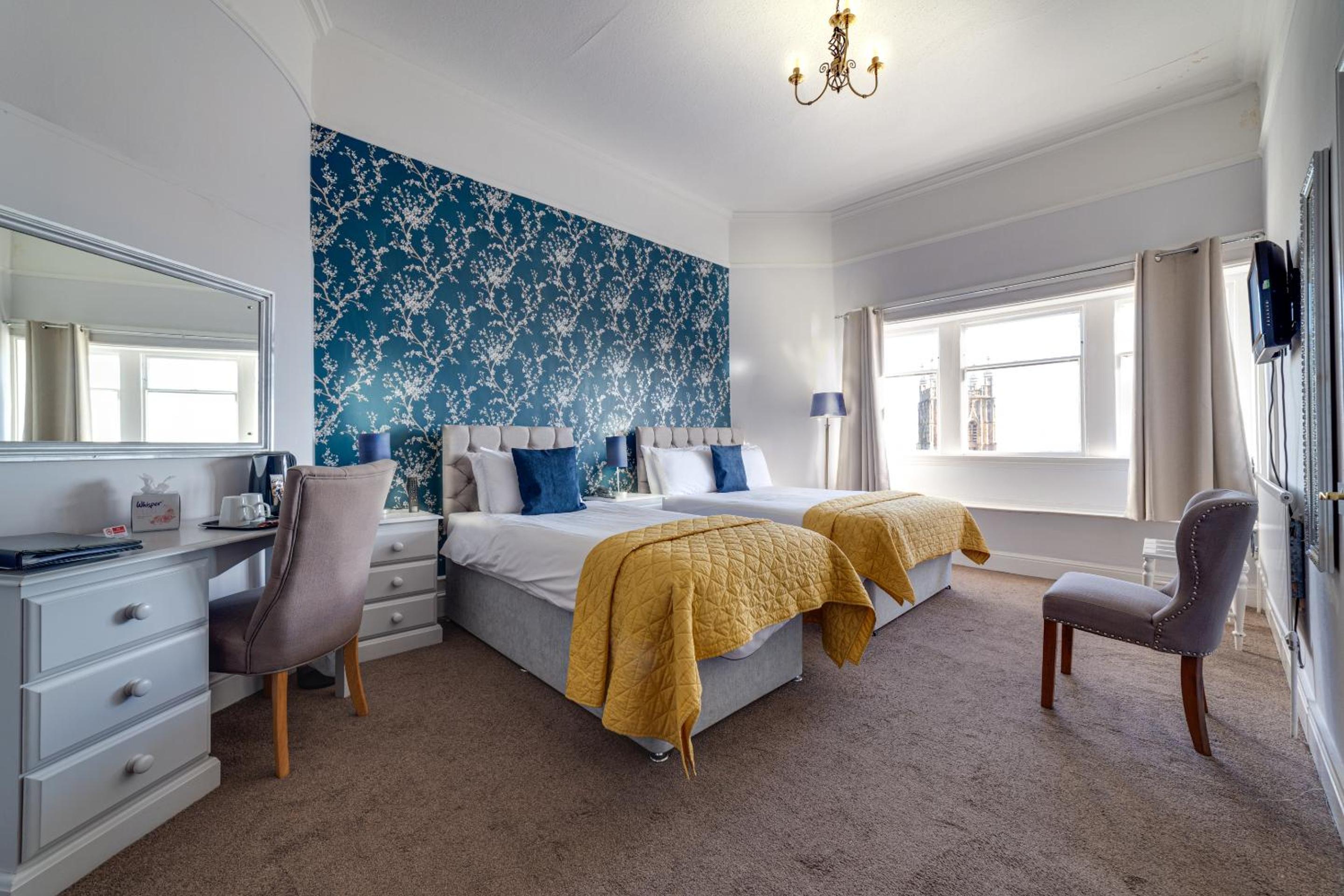 Family Suite - Photo 1