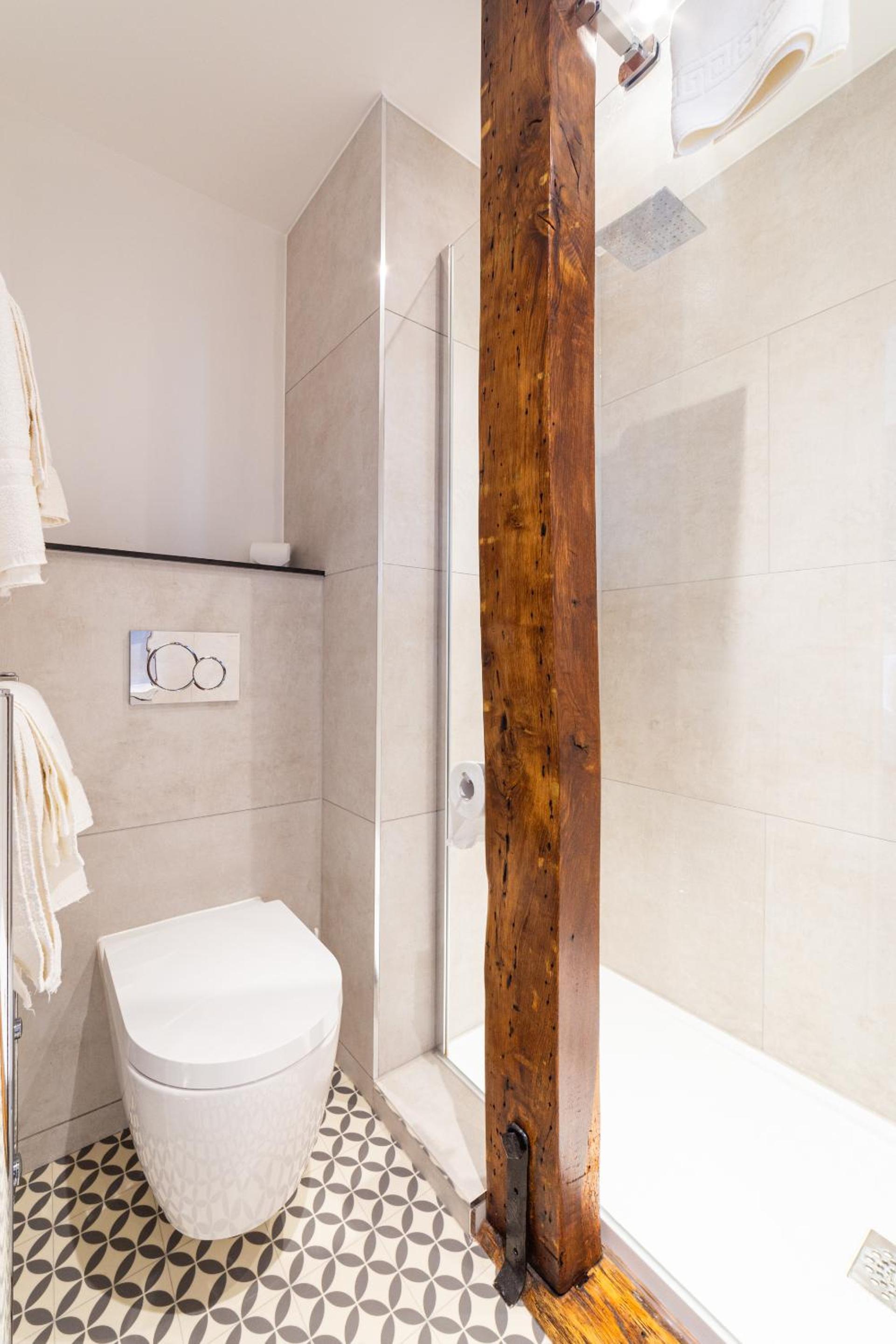 Family Suite - Photo 6