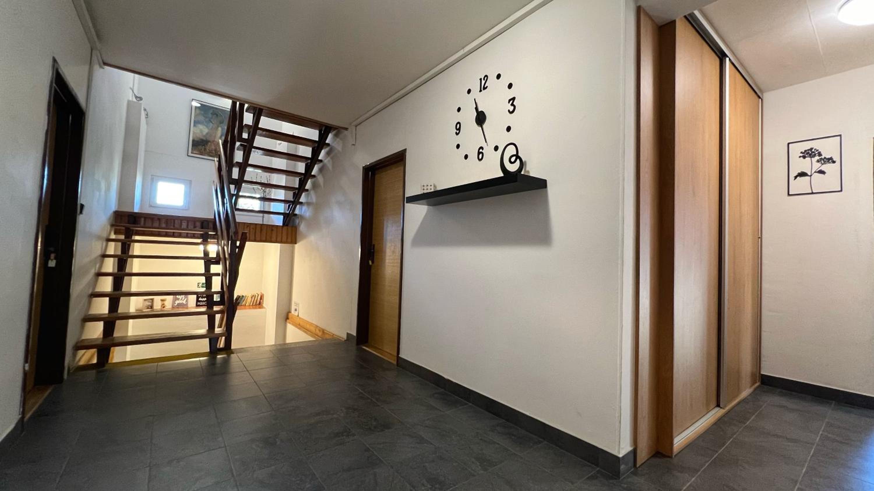Apartment - Ground Floor photo 1