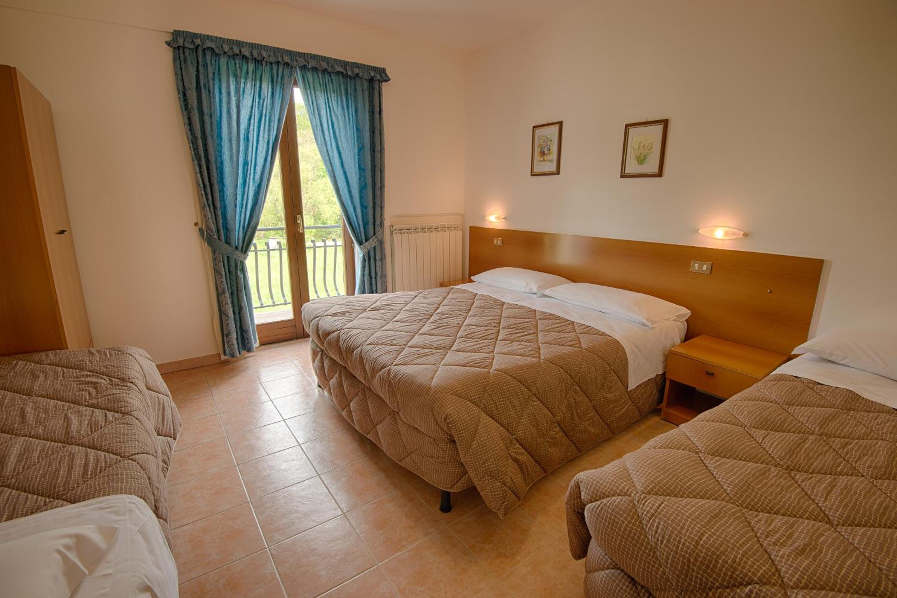 Quadruple Room photo 3