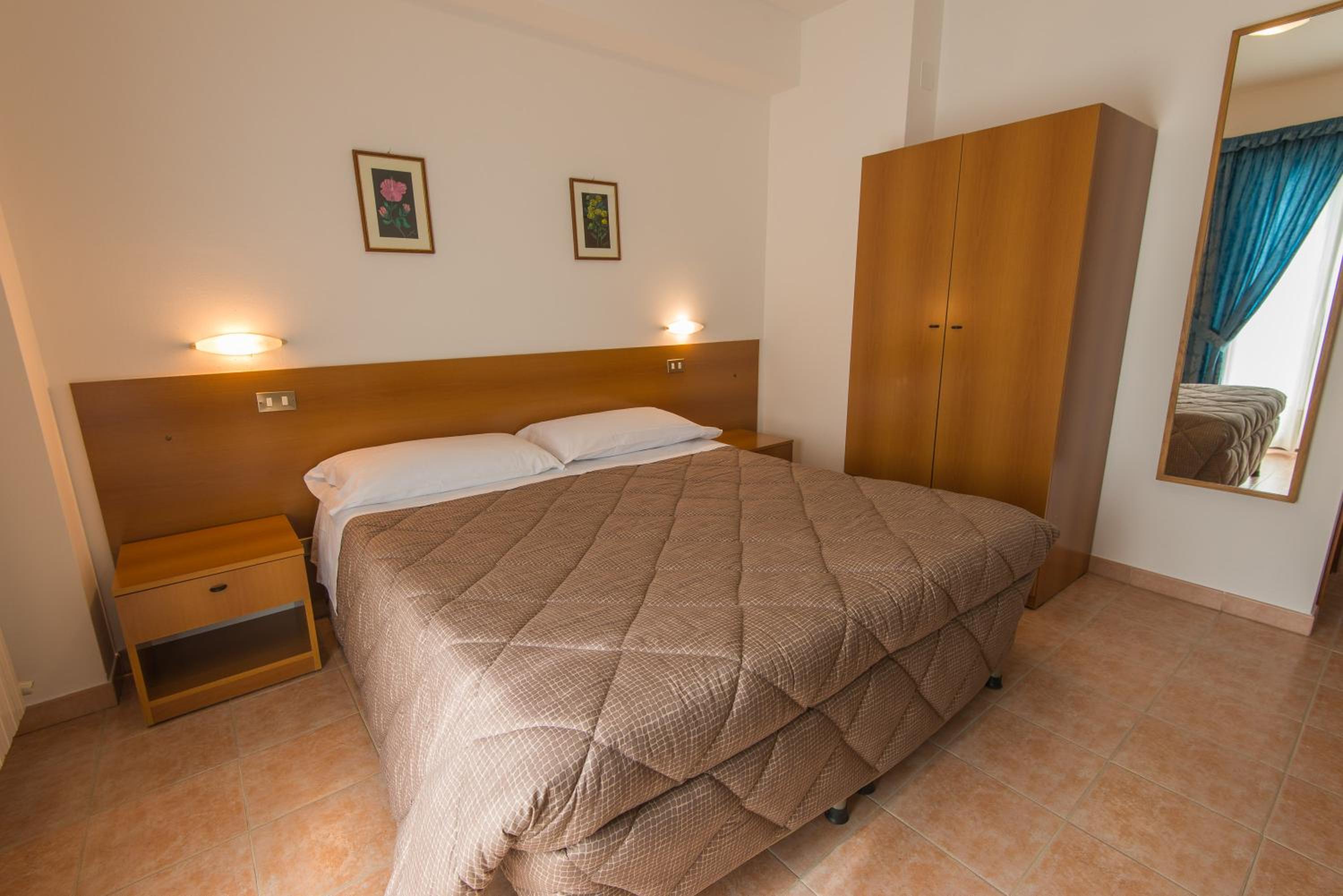 Double or Twin Room photo 1