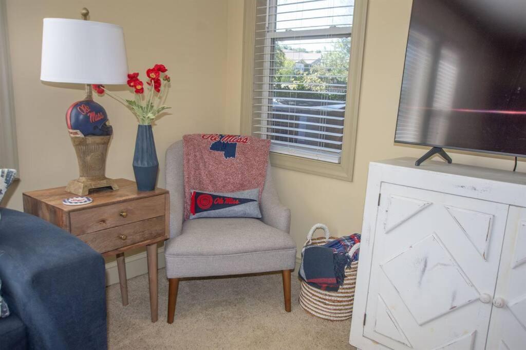 Three-Bedroom Apartment photo 1