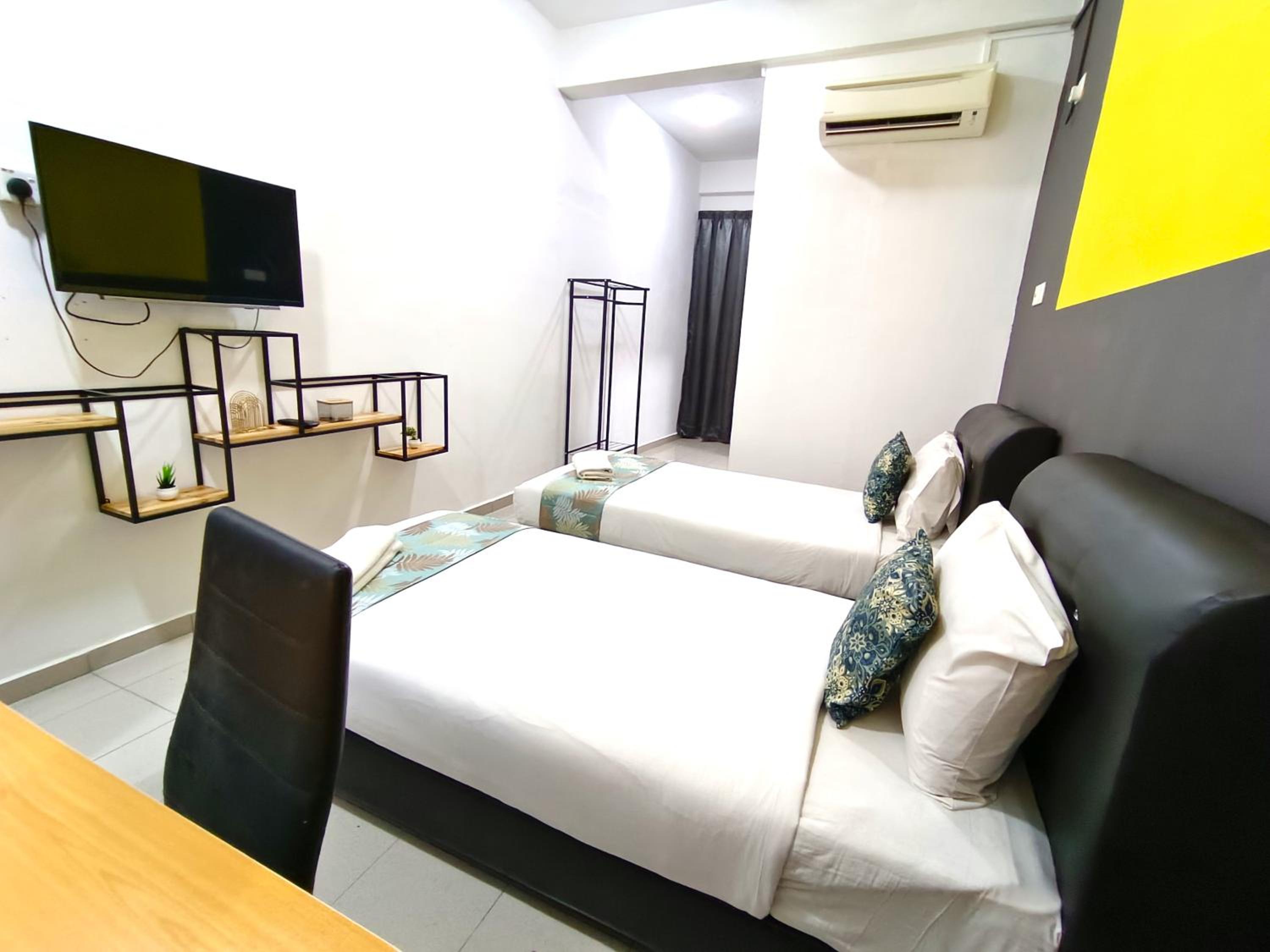 Large Twin Room photo 3