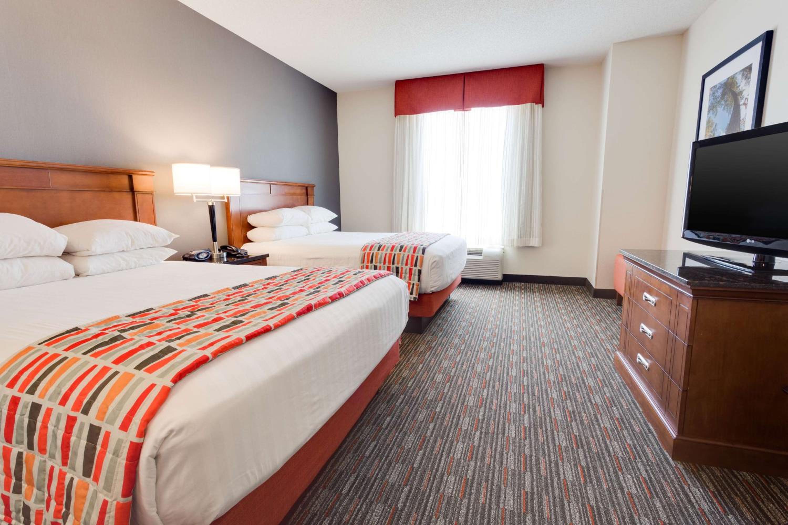 Queen Suite with Sofa Bed