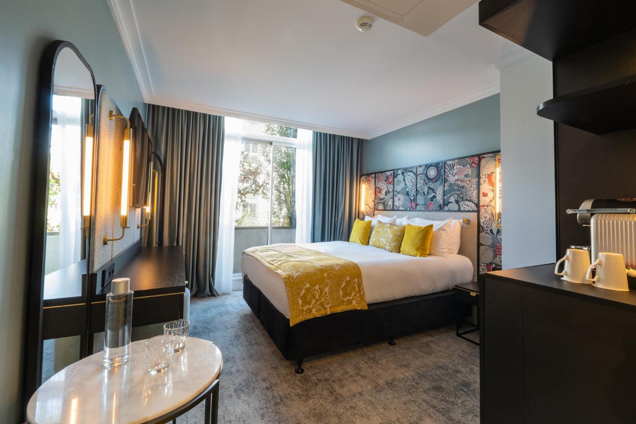 Standard Queen Room with Balcony