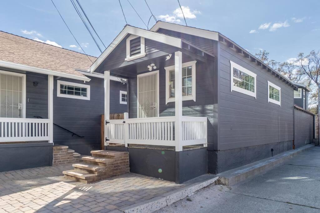 One-Bedroom House photo 2