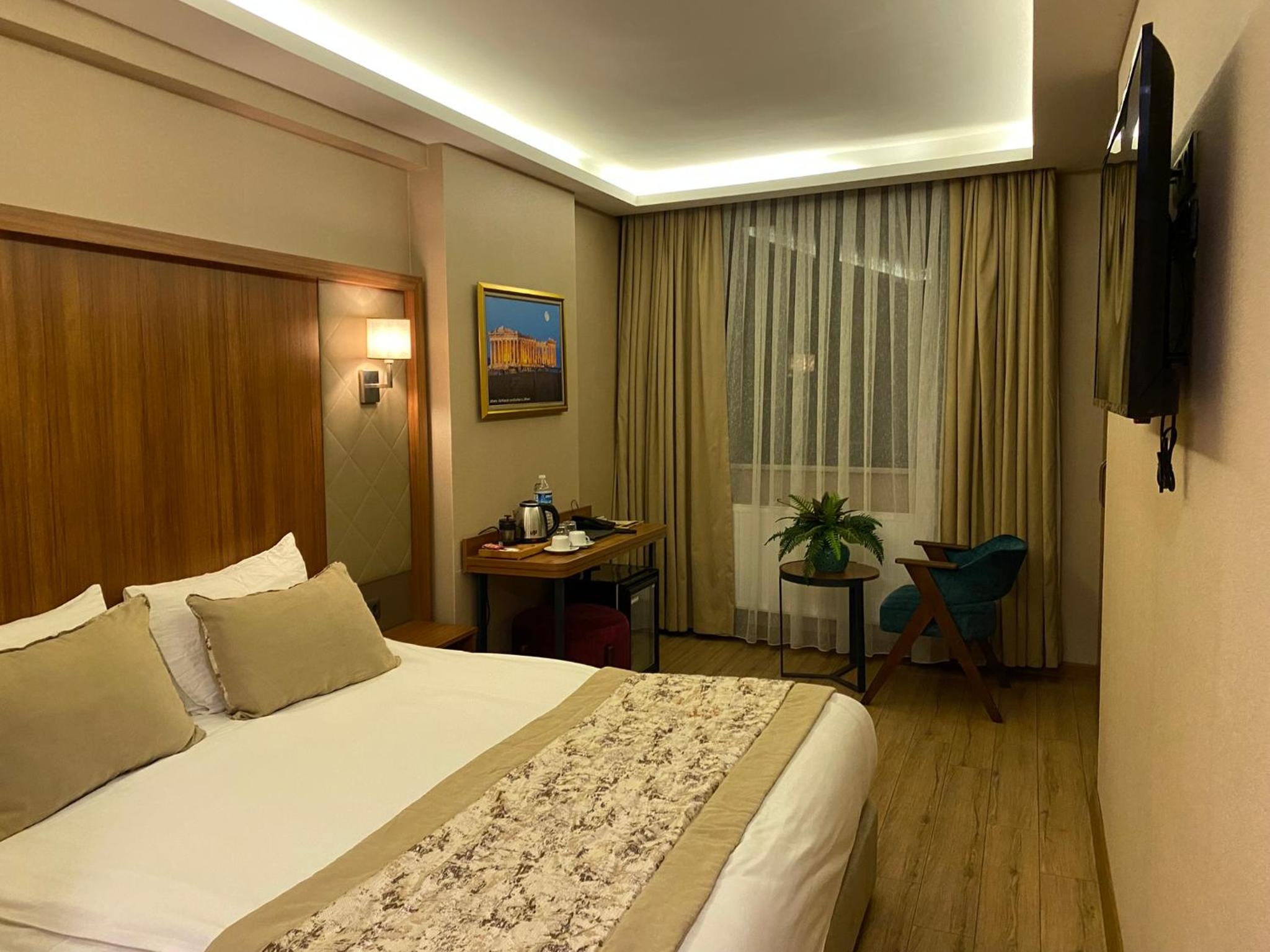 Standard Double Room - Photo 1