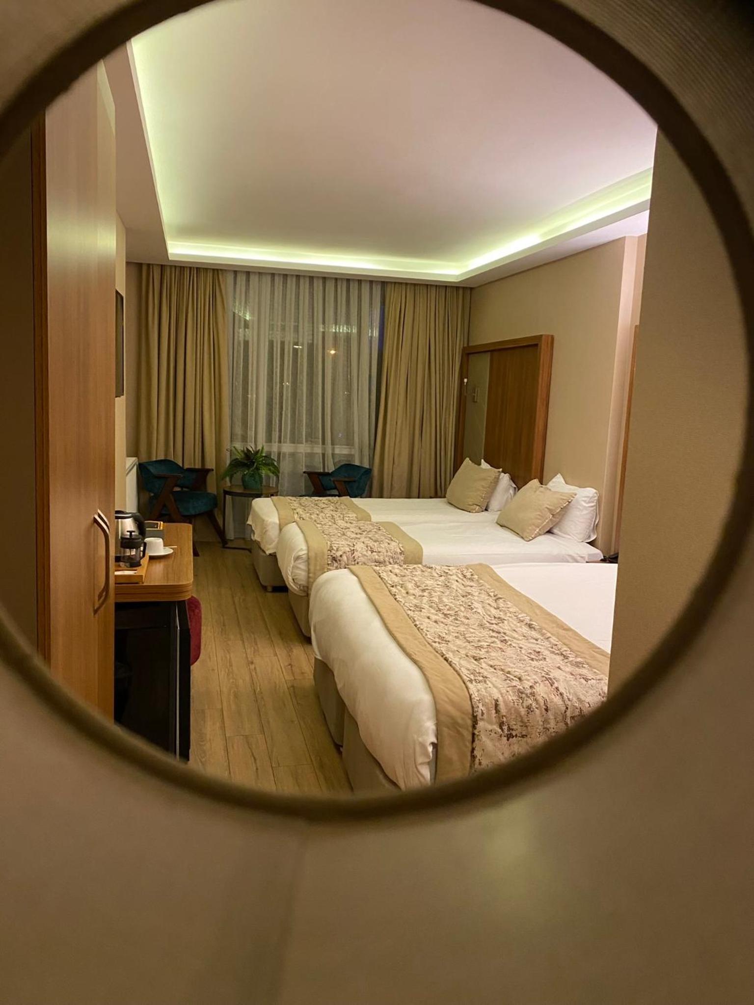 Deluxe Triple Room - Photo 5