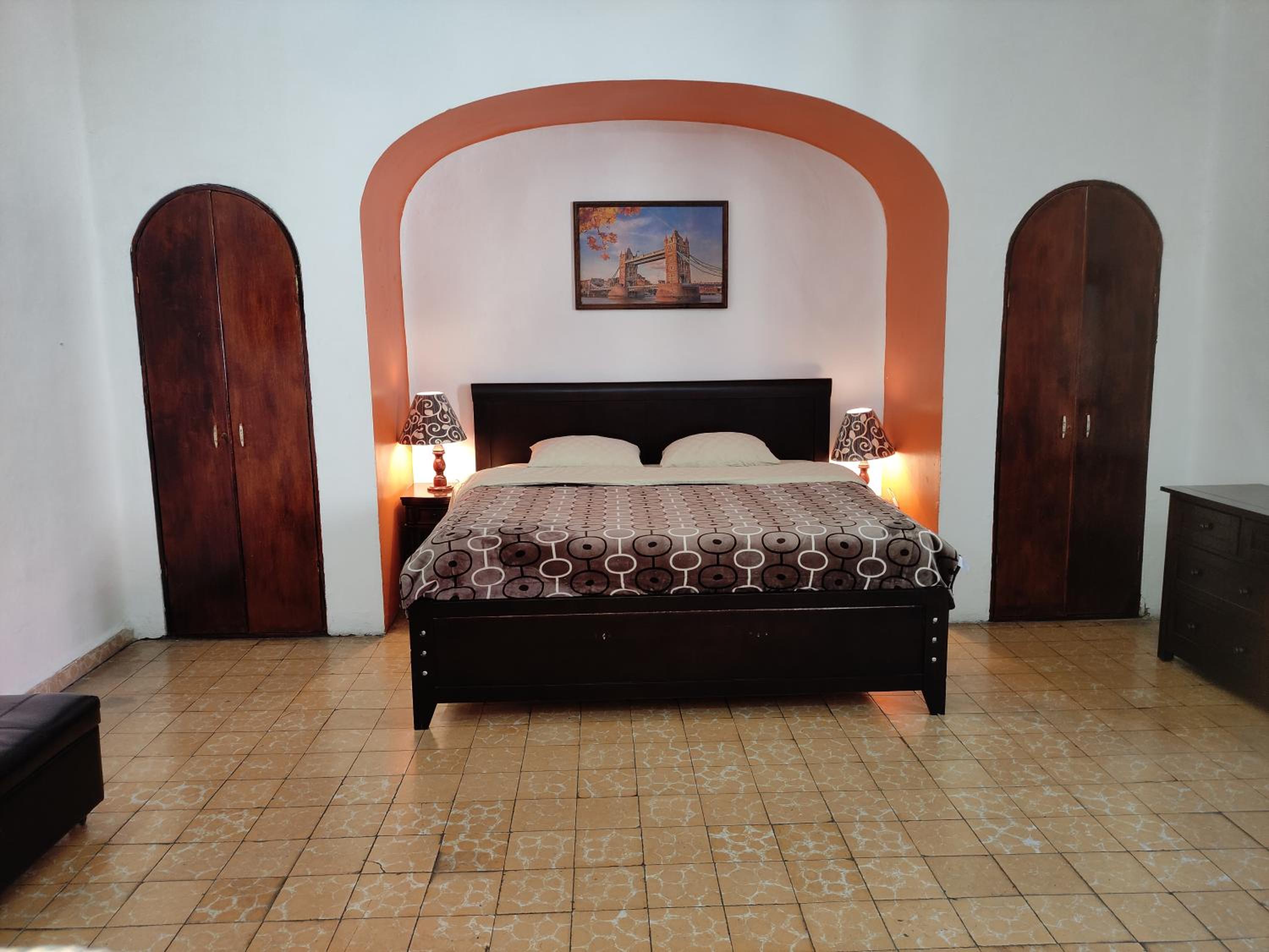King Suite with Balcony photo 3
