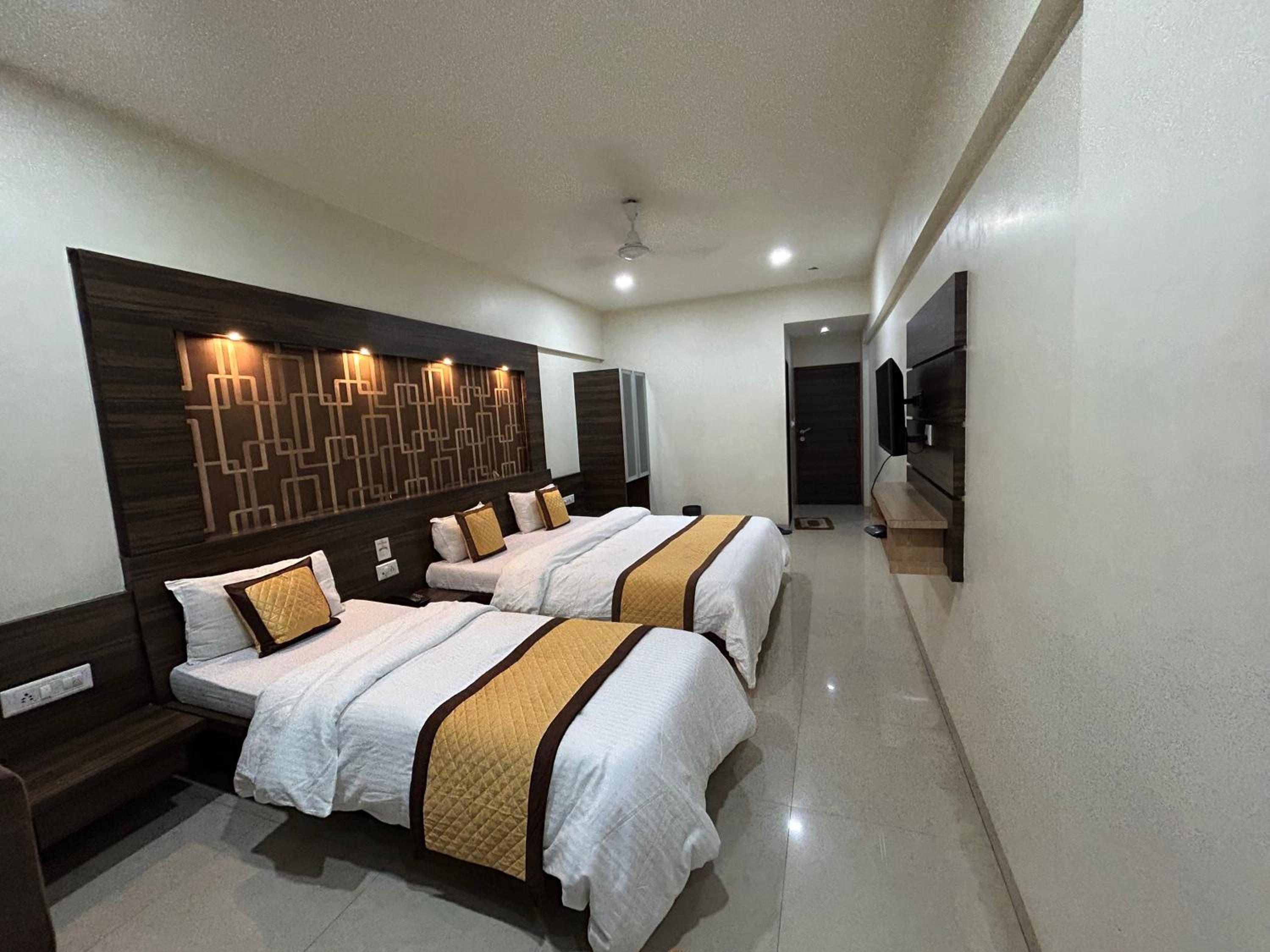 Standard Double Or Twin Room photo 2