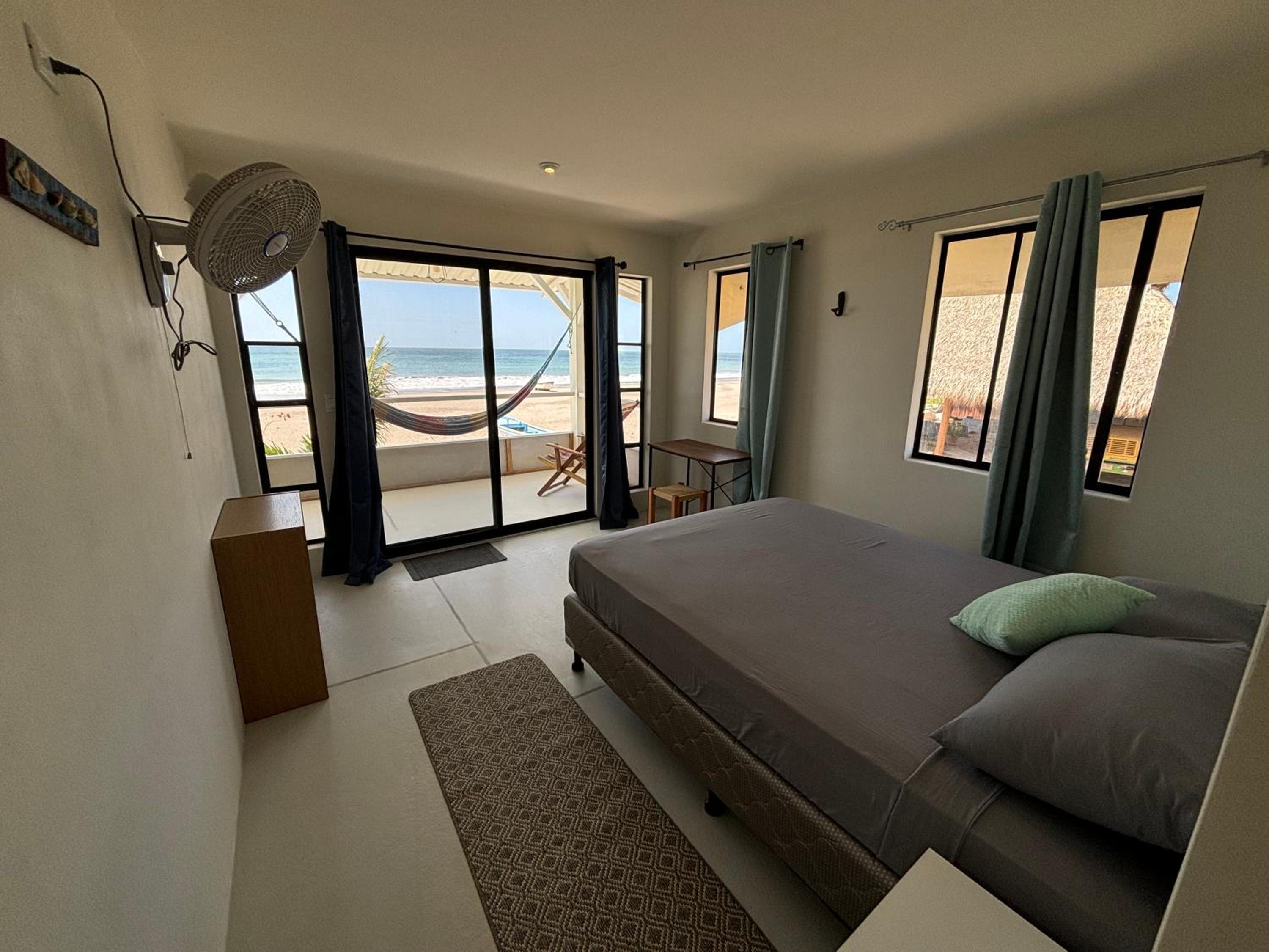 Deluxe Double Room with Balcony and Sea View